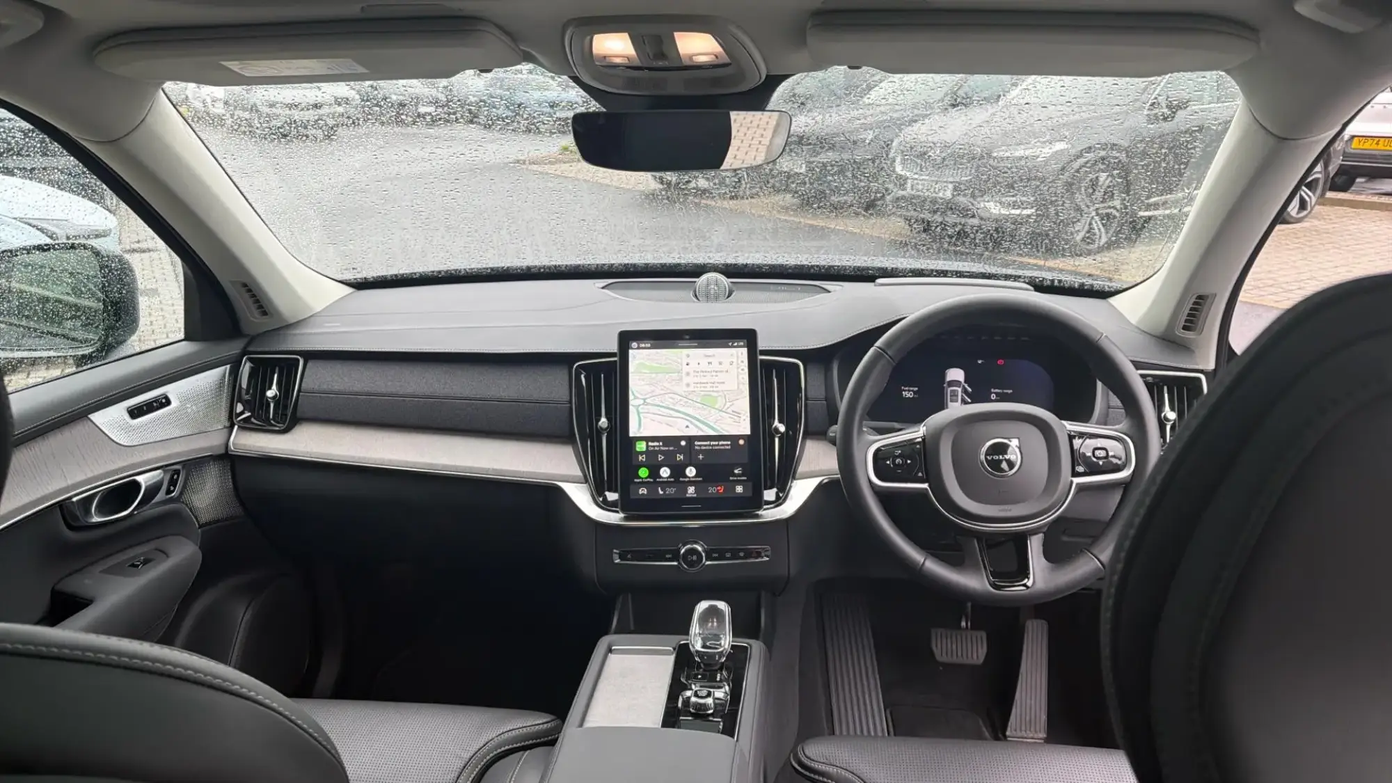Volvo XC90 Plug-In Hybrid Image 5