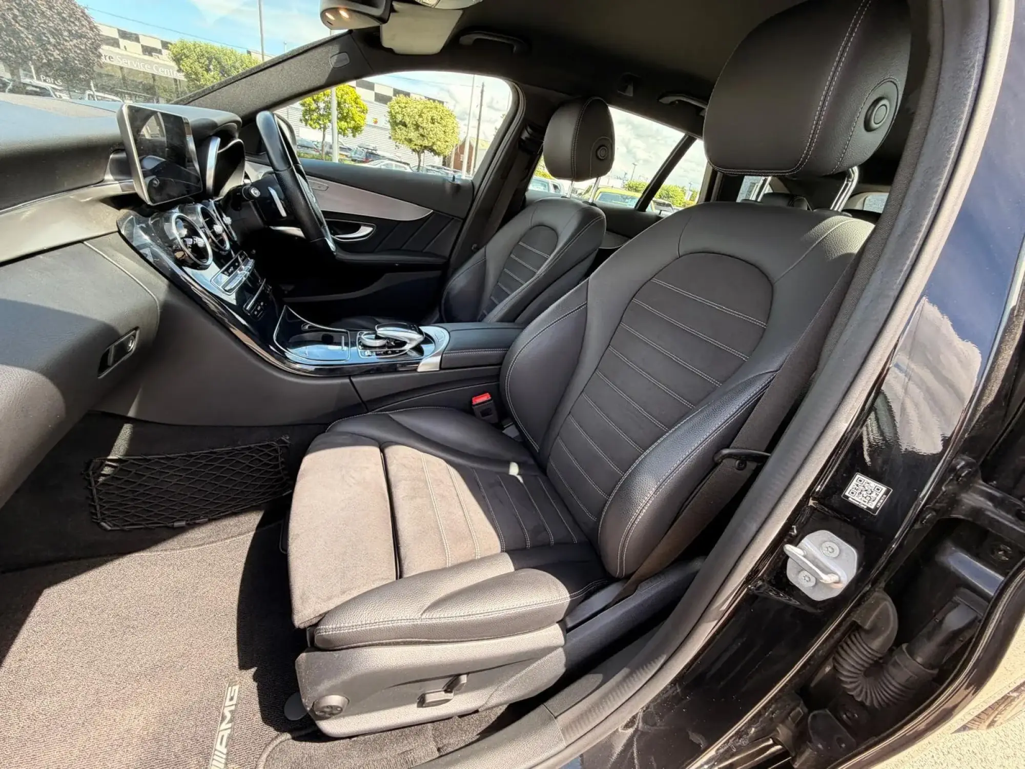 Mercedes-Benz C-Class Image 19 Mercedes-Benz C-Class Image 19