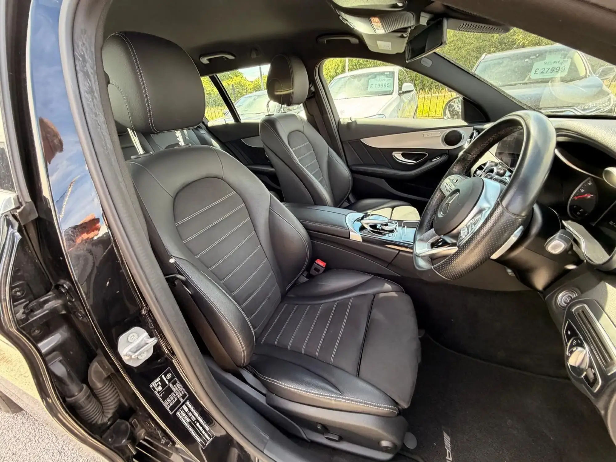 Mercedes-Benz C-Class Image 21 Mercedes-Benz C-Class Image 21