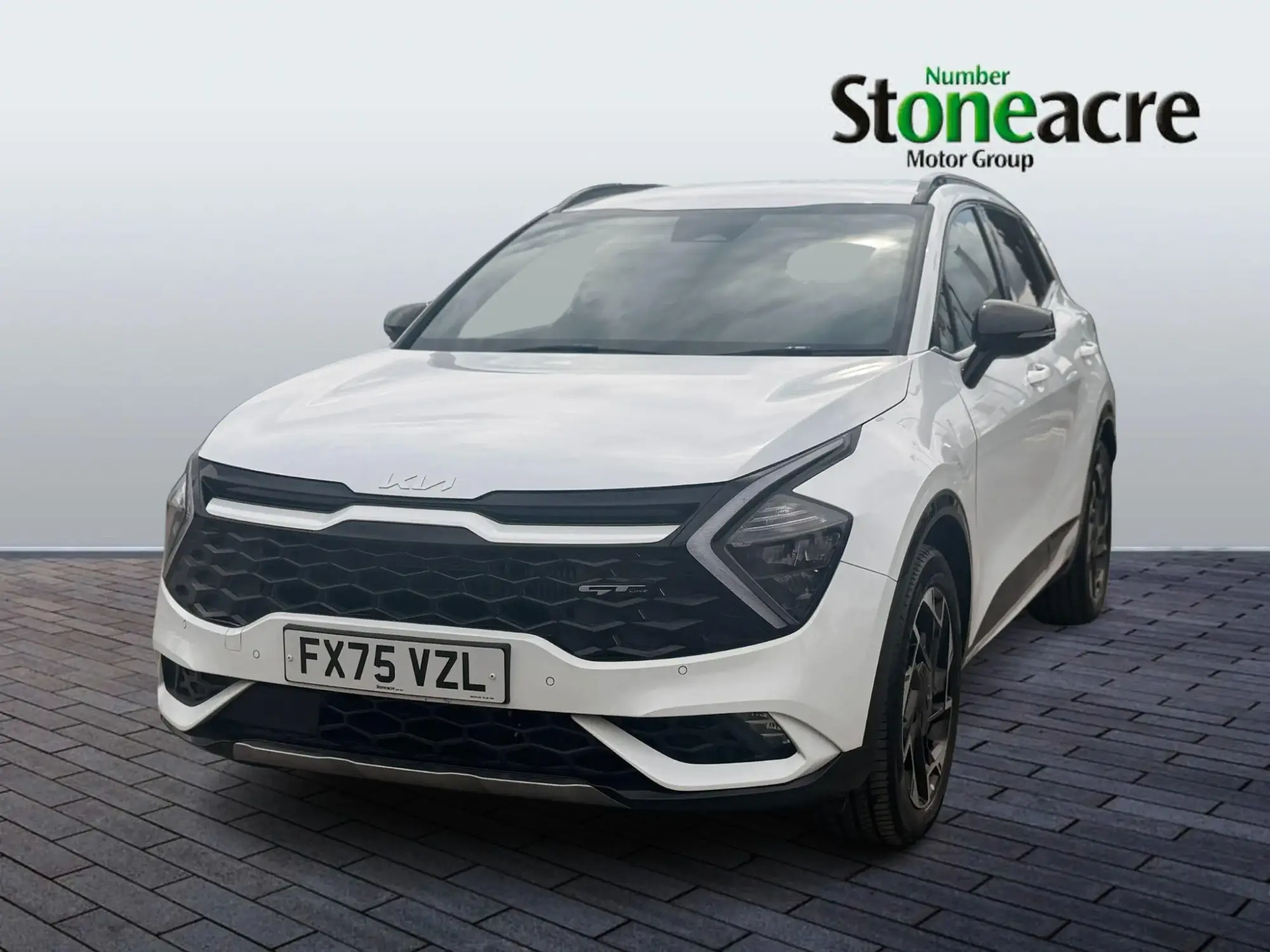 Kia Sportage Plug-In Hybrid 1.6 T-GDi 13.8kWh GT-Line Auto AWD Euro 6 (s/s) 5dr FX75VZL Image 3