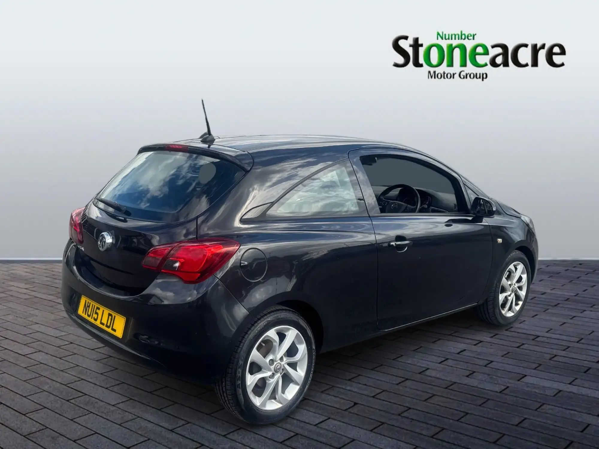 Vauxhall Corsa 1.4i ecoFLEX Excite Hatchback 3dr Petrol Manual Euro 6 (a/c) (90 ps) NU15LDL Image 3