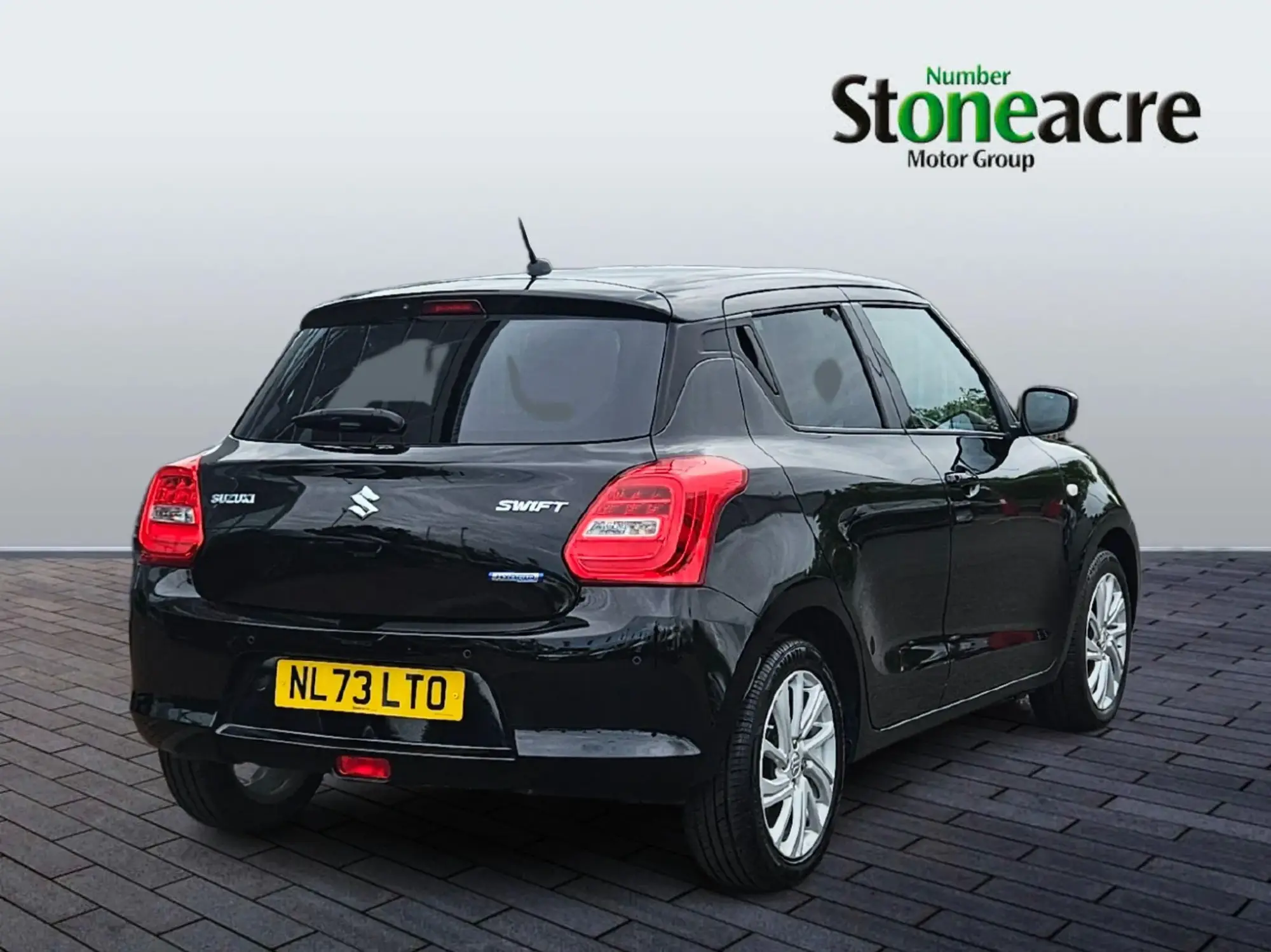 Suzuki Swift 1.2 Dualjet 83 12V Hybrid SZ-T 5dr Auto NL73LTO Image 3