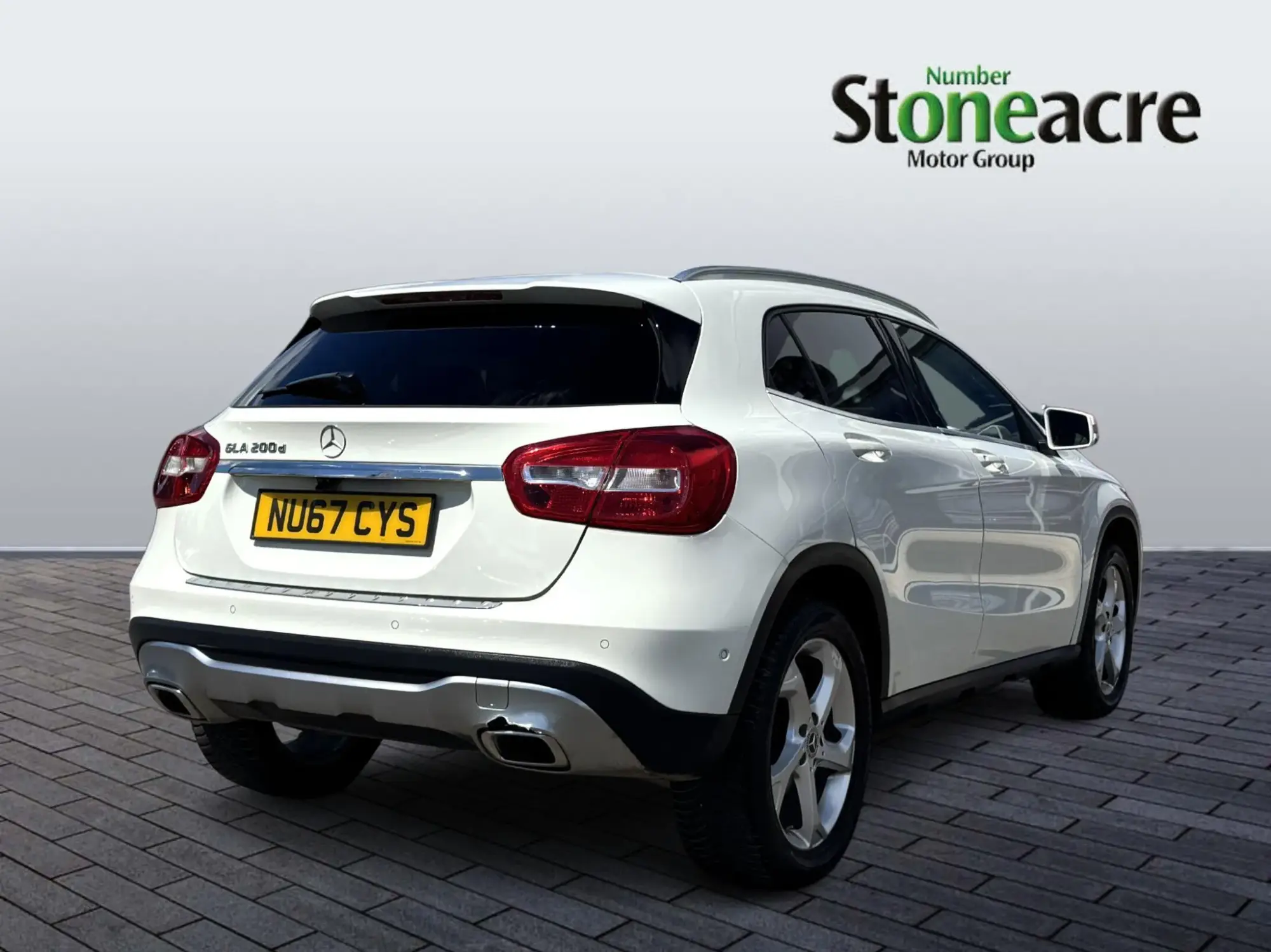 Mercedes-Benz GLA GLA 200d Sport Executive 5dr NU67CYS Image 3