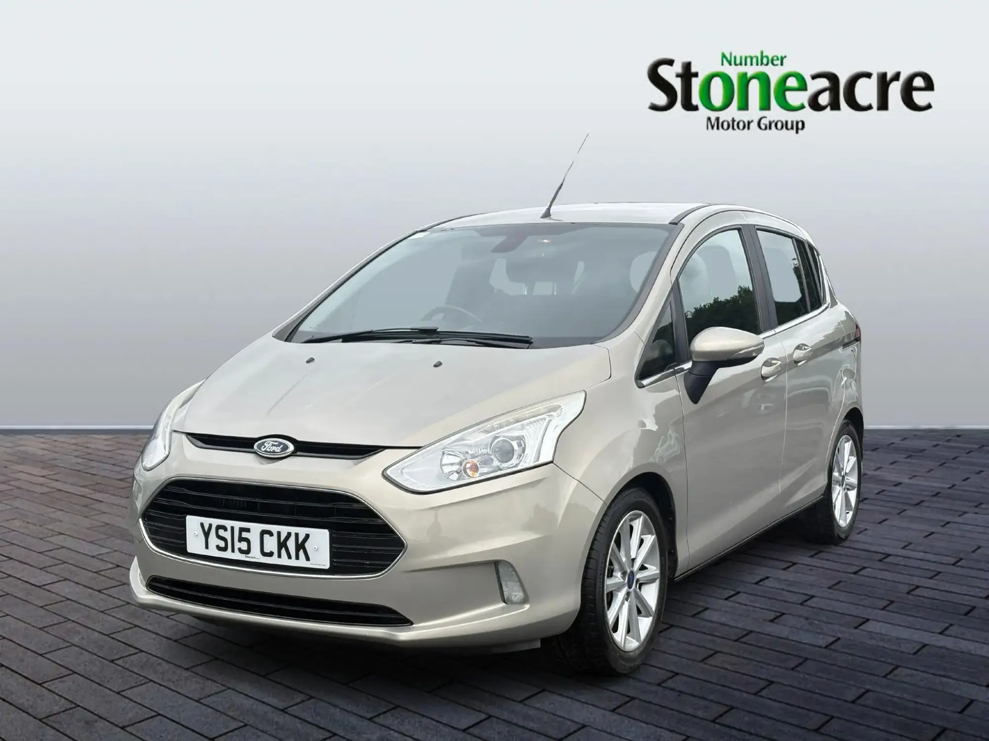 Ford B-Max 1.0T EcoBoost Titanium Euro 5 (s/s) 5dr YS15CKK Image 3