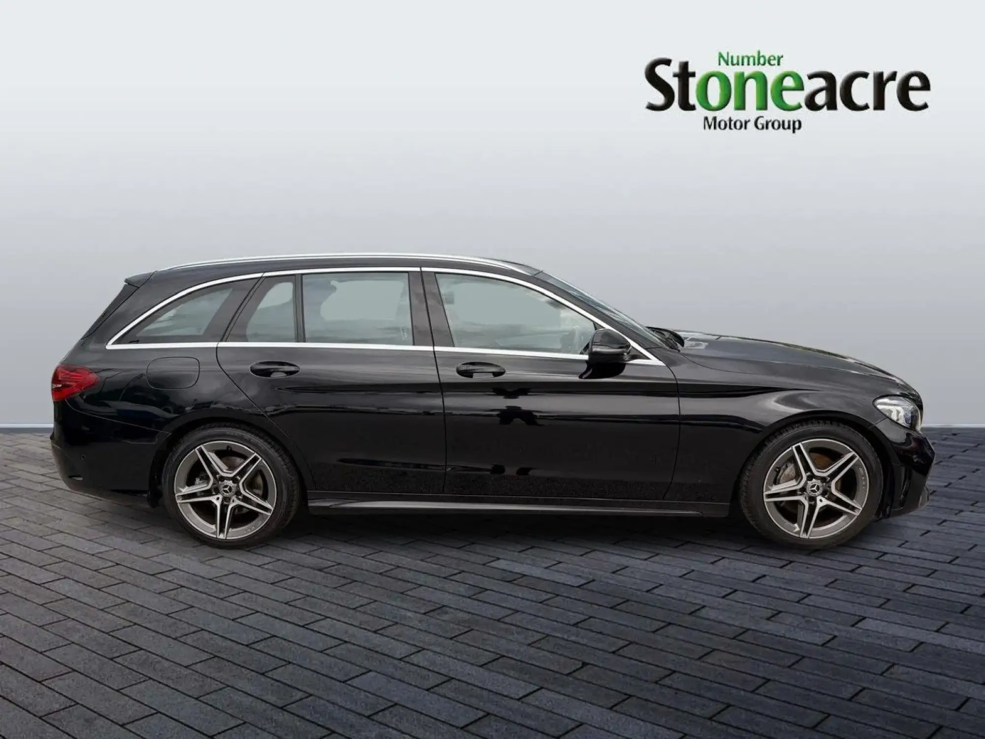 Mercedes-Benz C-Class Image 4 Mercedes-Benz C-Class Image 4