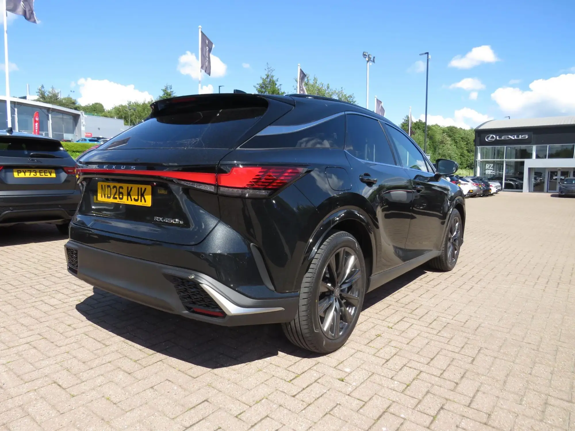Lexus RX 2.5 450h+ 18.1kWh F Sport Design E-CVT 4WD Euro 6 (s/s) 5dr ND26KJK Image 3