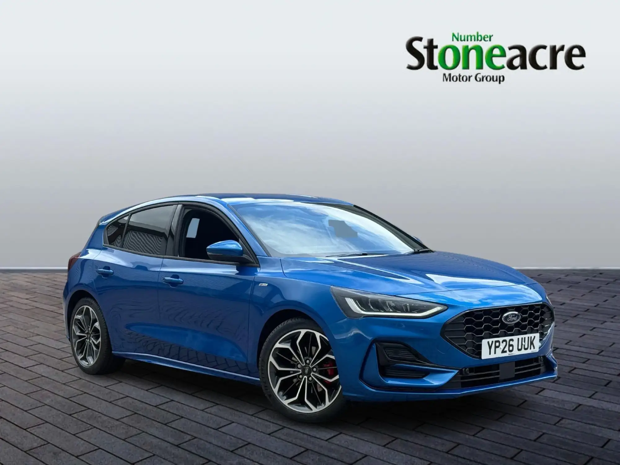 Ford Focus 1.0T EcoBoost MHEV ST-Line X Euro 6 (s/s) 5dr YP26UUK Image 1