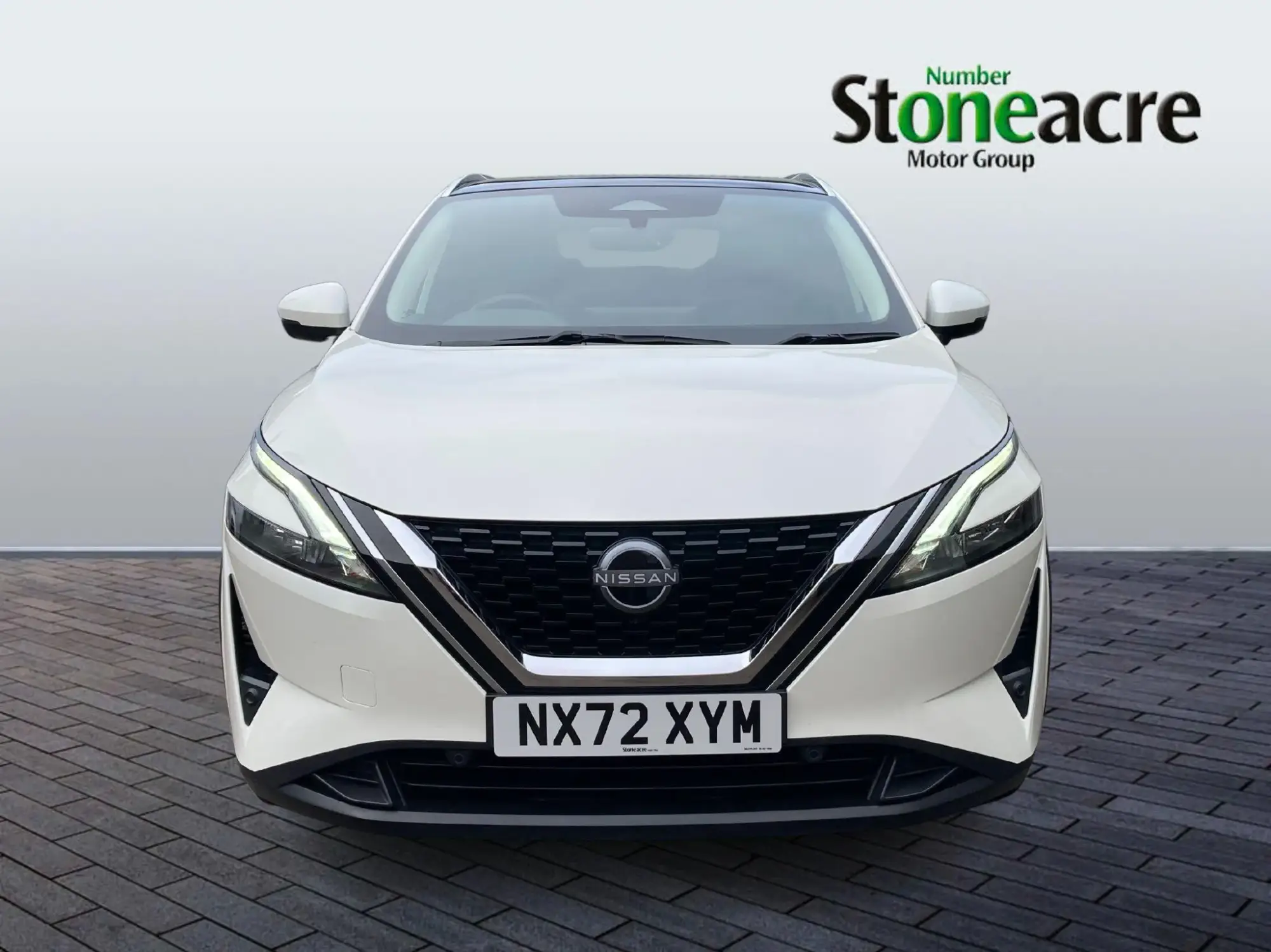 Nissan Qashqai 1.3 DiG-T MH N-Connecta 5dr NX72XYM Image 2