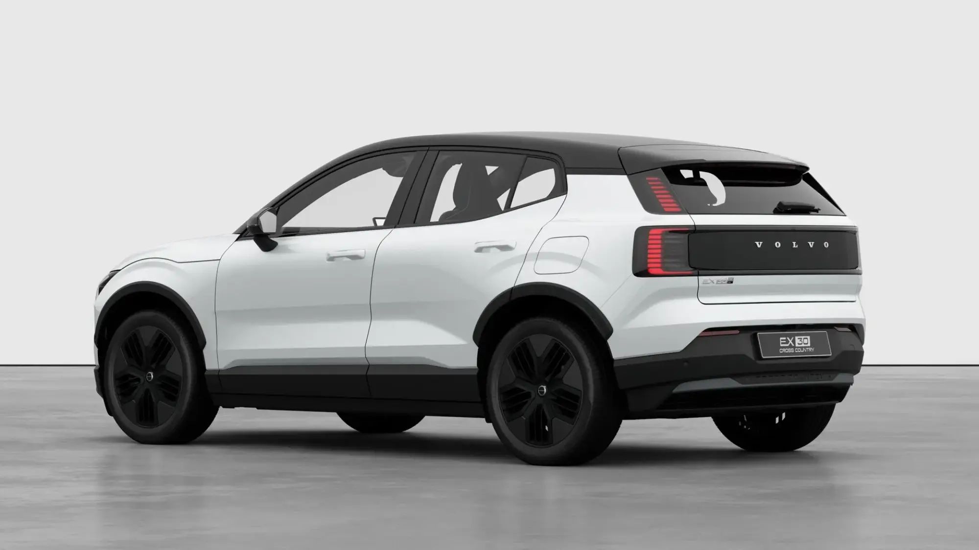 Volvo EX30 Cross Country 315kW P8 Cross Country Plus 69kWh 5dr AWD Auto Image 3