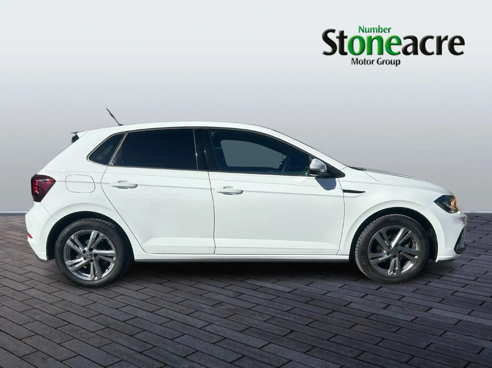 Volkswagen Polo 1.0 TSI R-Line Hatchback 5dr Petrol Manual Euro 6 (s/s) (95 ps) YS73HCE Image 2