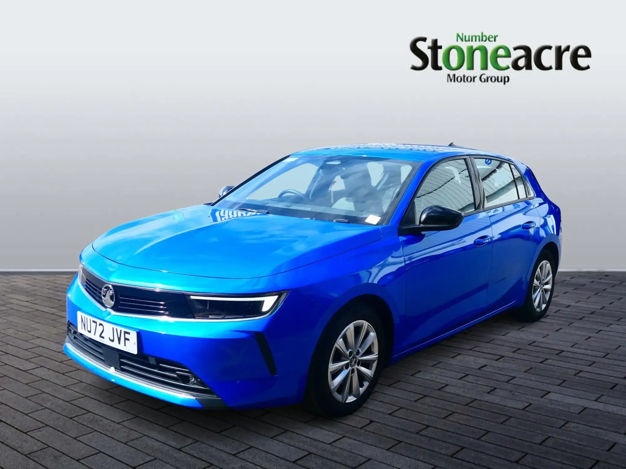 Vauxhall Astra 1.2 Turbo Design Euro 6 (s/s) 5dr NU72JVF Image 3