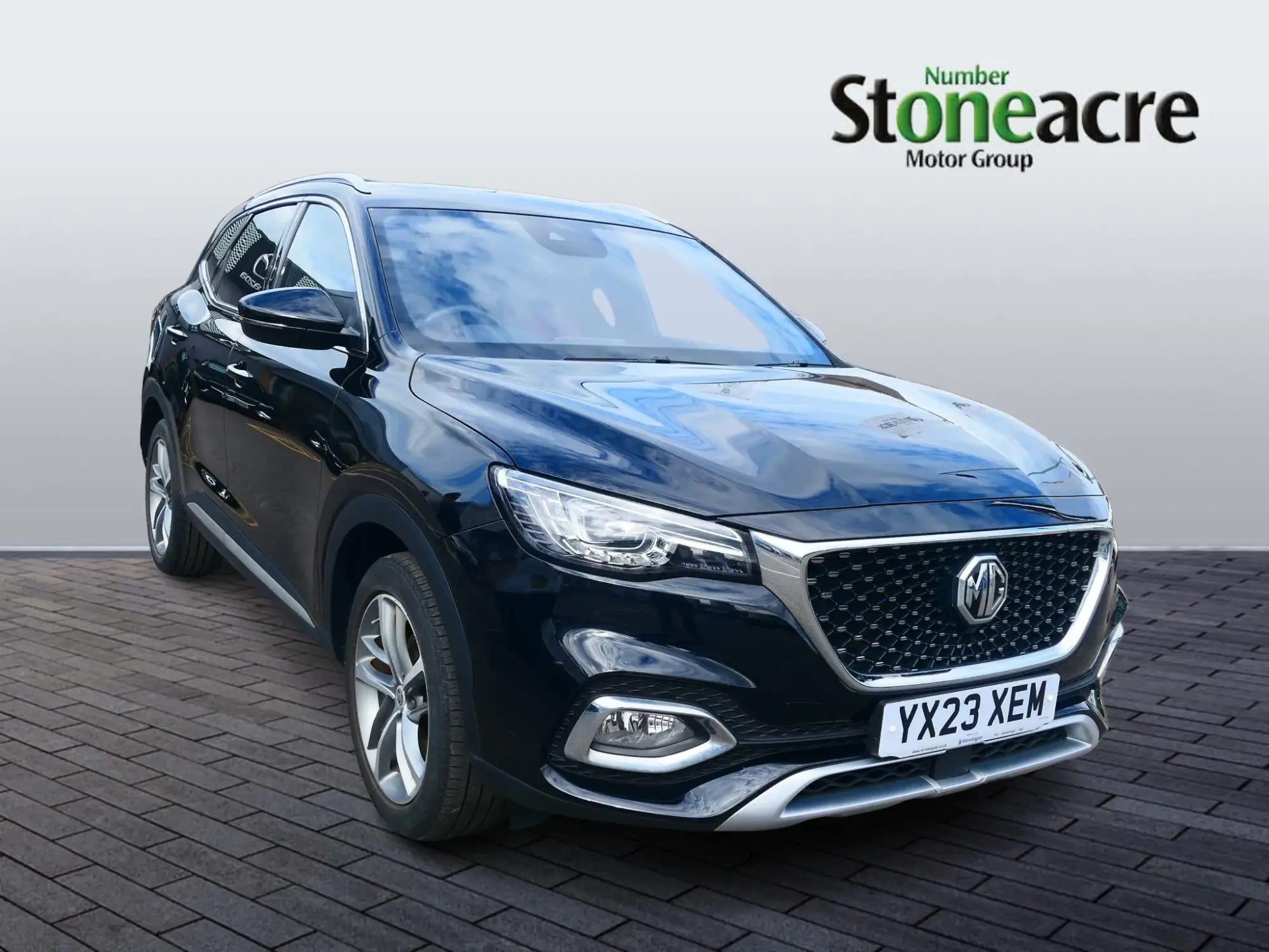 MG HS 1.5 T-GDI Exclusive SUV 5dr Petrol DCT Euro 6 (s/s) (162 ps) YX23XEM Image 1