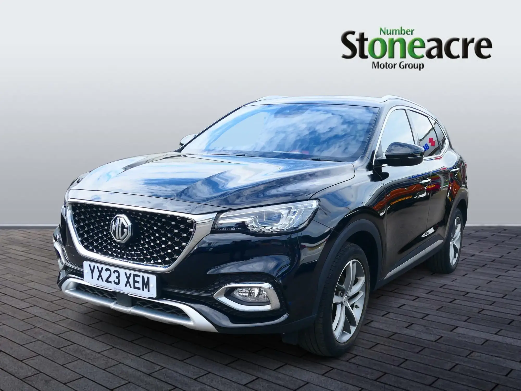 MG HS 1.5 T-GDI Exclusive SUV 5dr Petrol DCT Euro 6 (s/s) (162 ps) YX23XEM Image 3