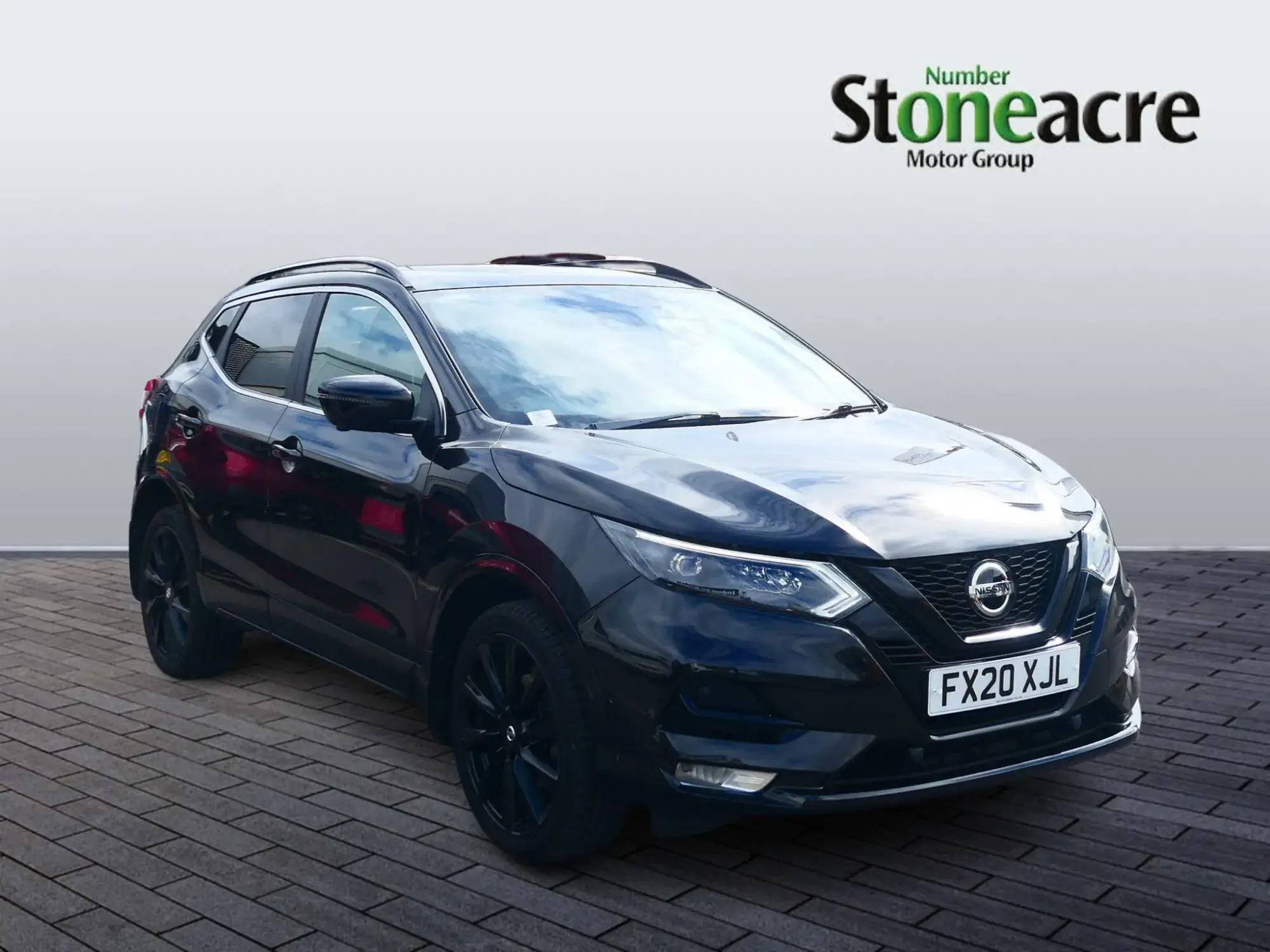 Nissan Qashqai 1.3 DIG-T n-tec Euro 6 (s/s) 5dr DD62BRY Image 1