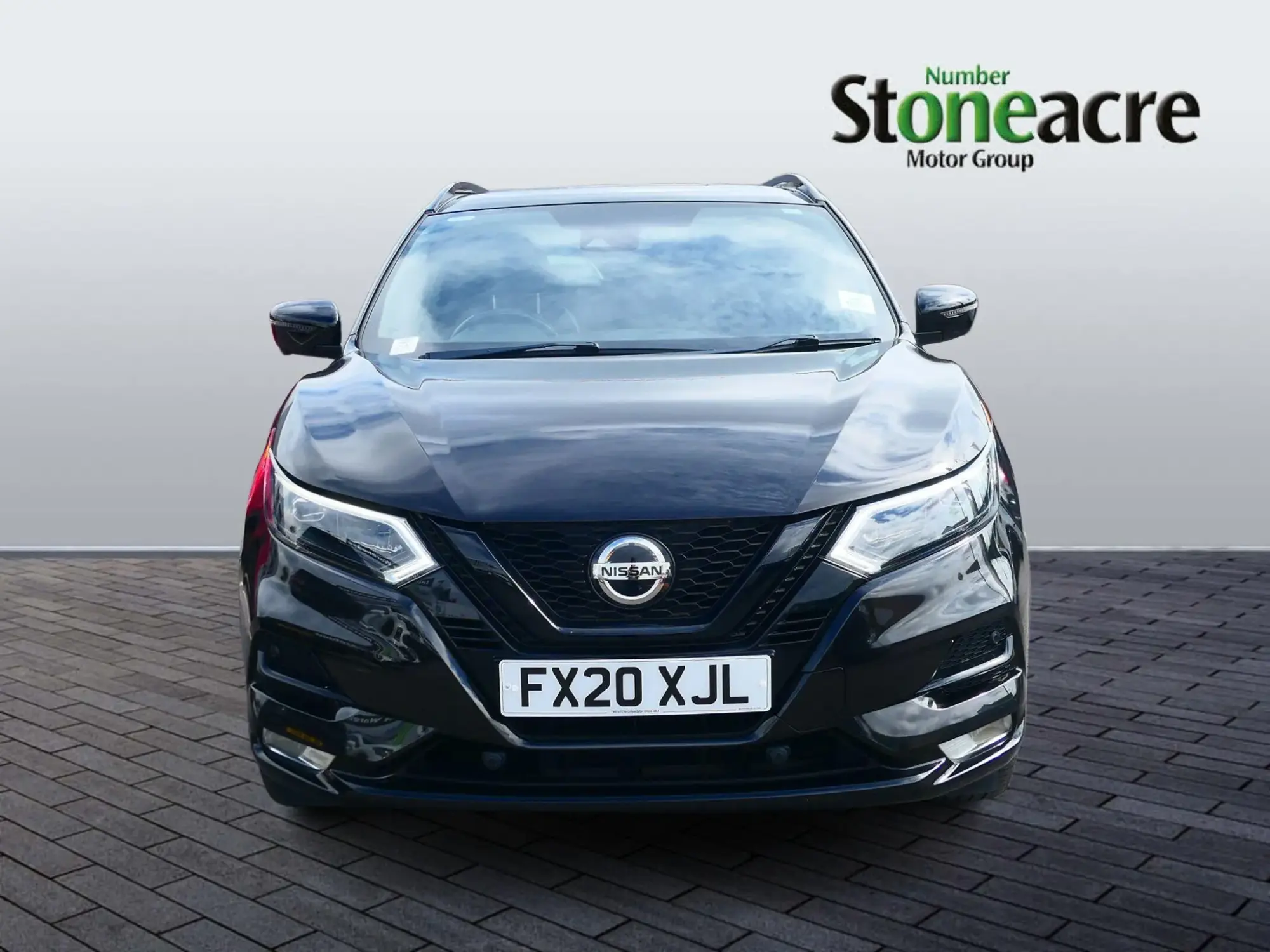 Nissan Qashqai 1.3 DIG-T n-tec Euro 6 (s/s) 5dr DD62BRY Image 2