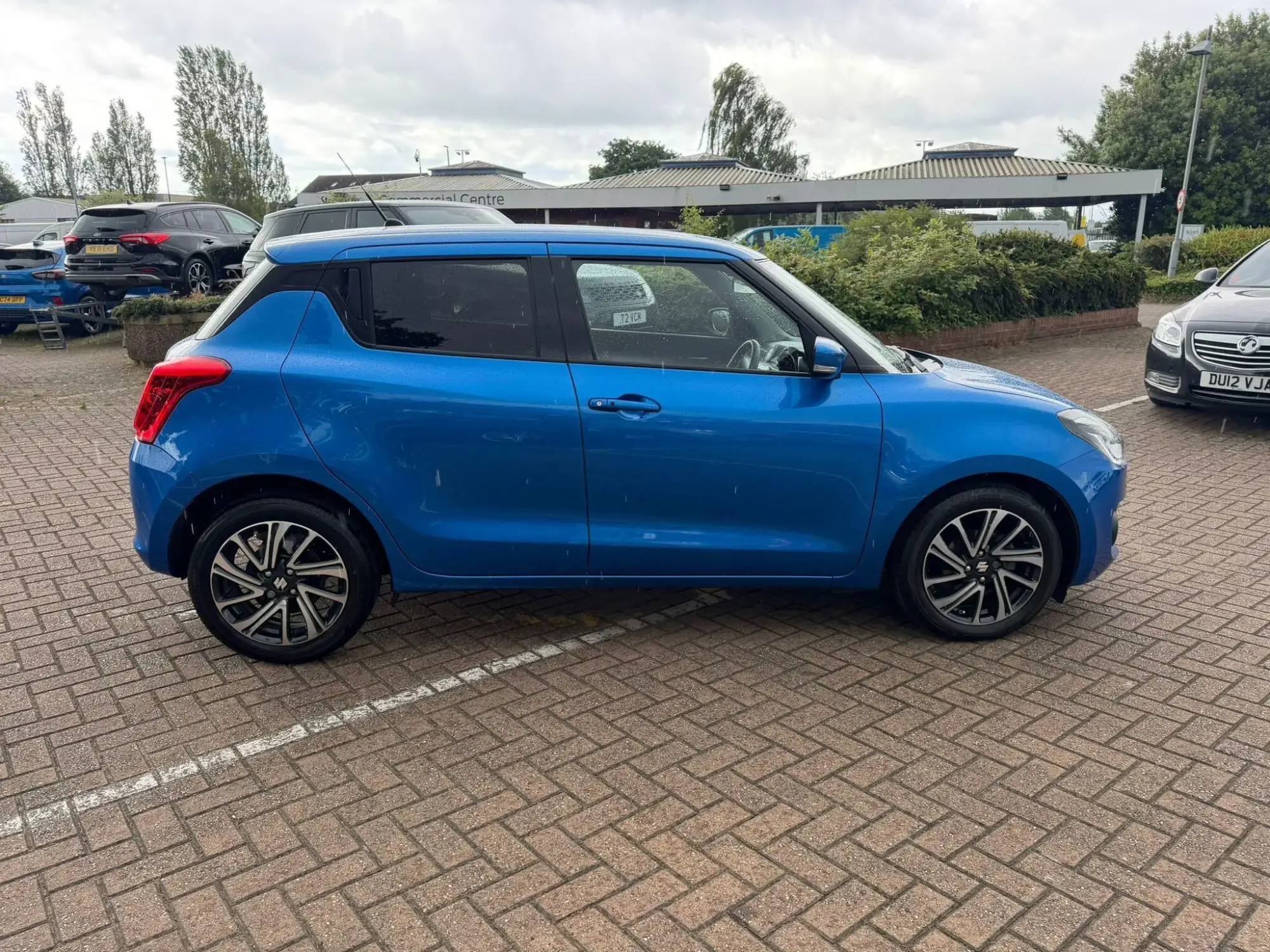Suzuki Swift 1.2 Dualjet 83 12V Hybrid SZ5 5dr Auto SC73LPJ Image 2