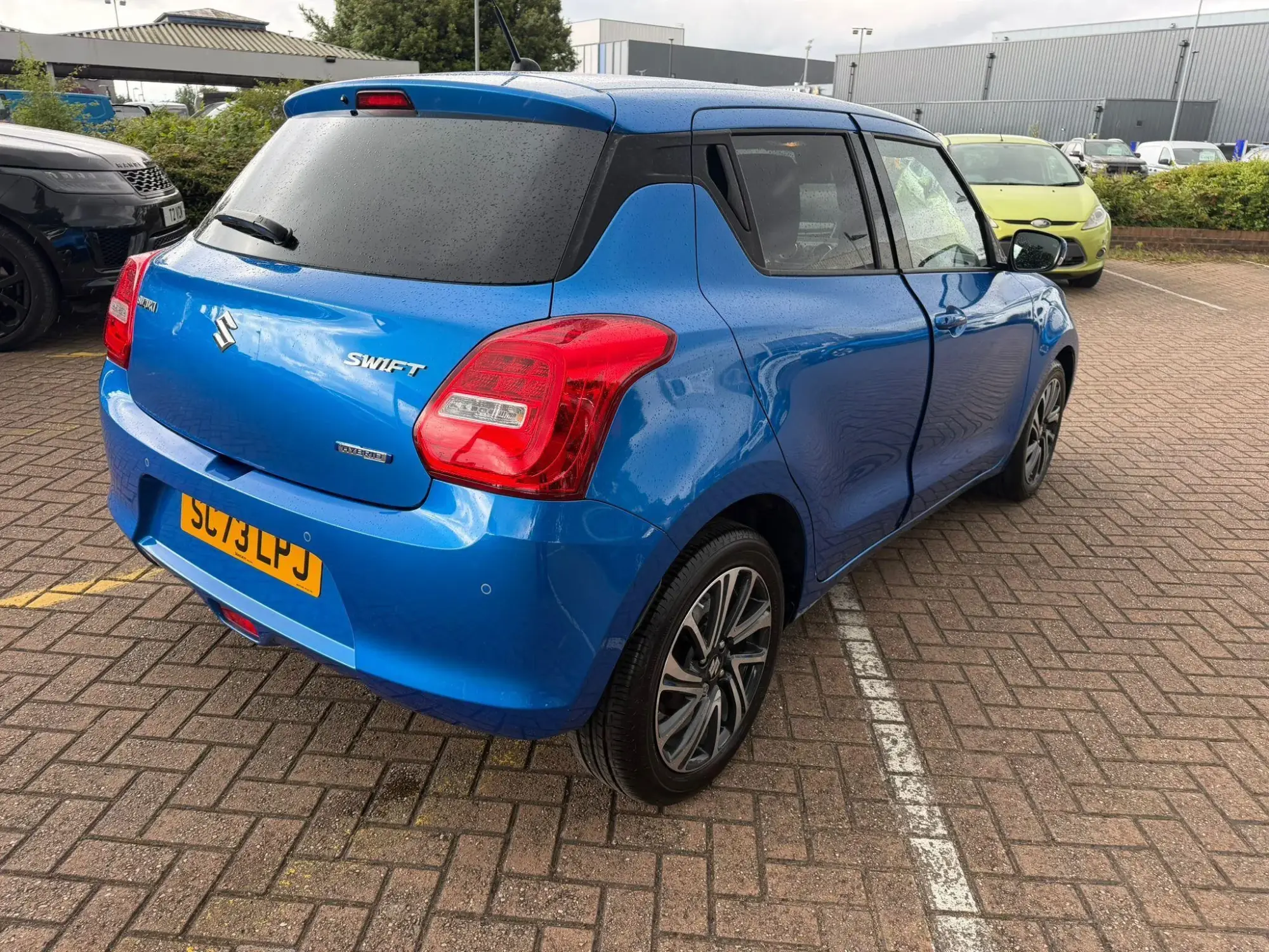 Suzuki Swift 1.2 Dualjet 83 12V Hybrid SZ5 5dr Auto SC73LPJ Image 3