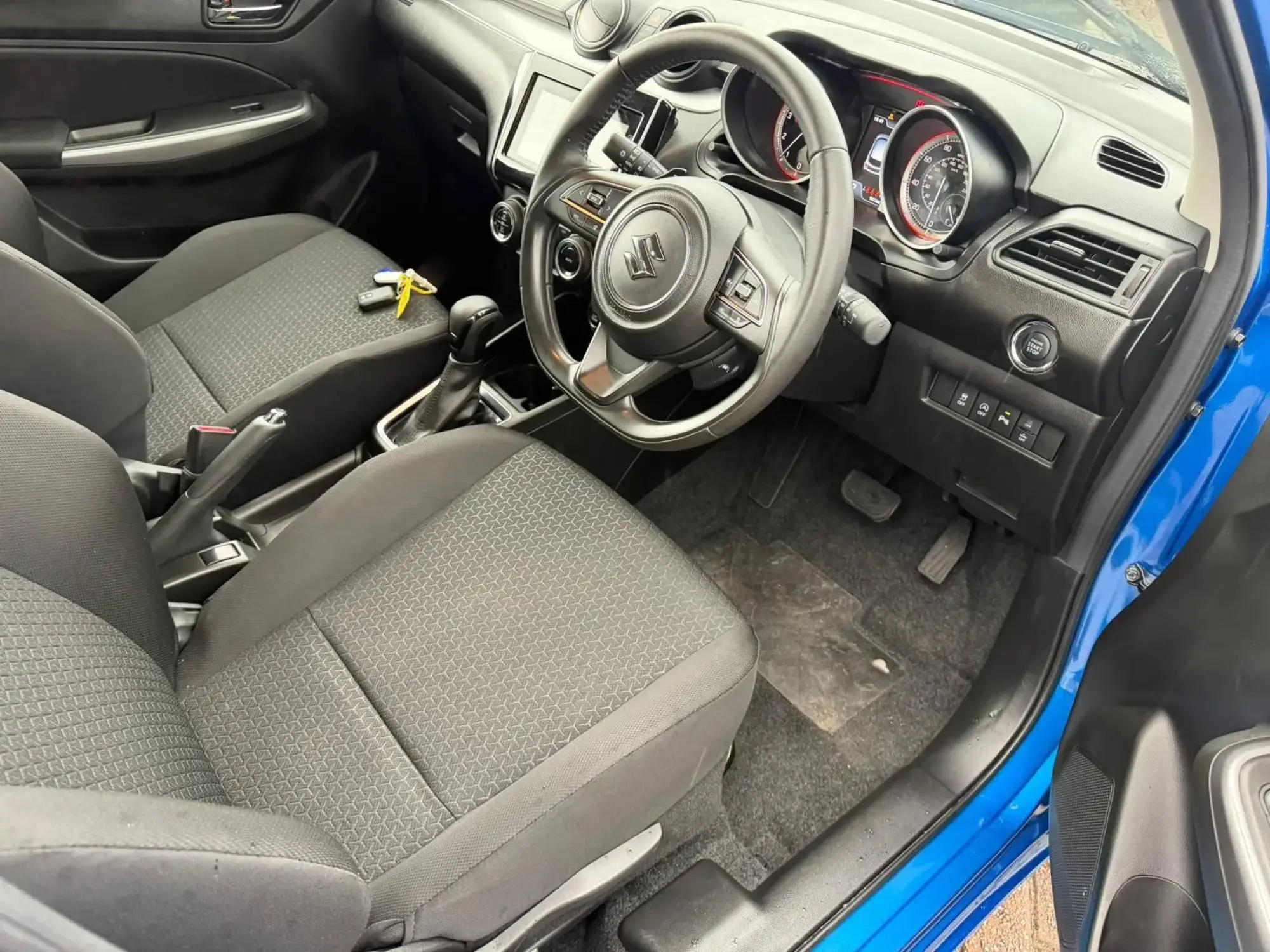 Suzuki Swift Image 11 Suzuki Swift Image 11