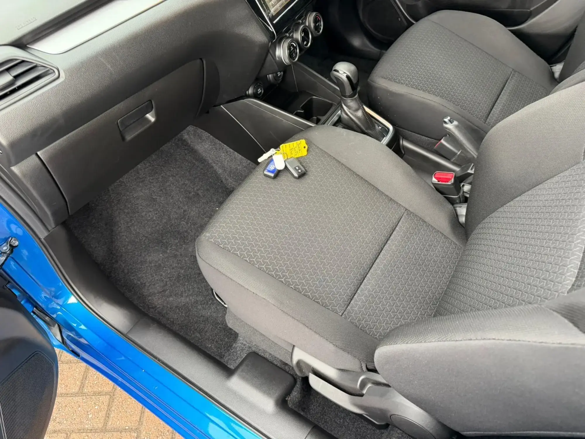 Suzuki Swift Image 13 Suzuki Swift Image 13