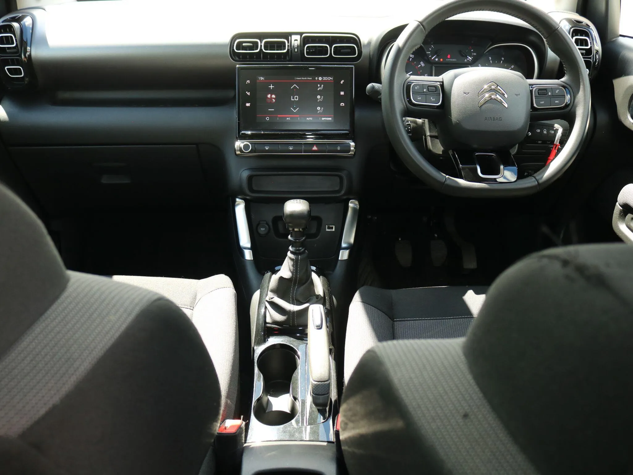 2024 Citroen C3 Aircross thumbnail 14