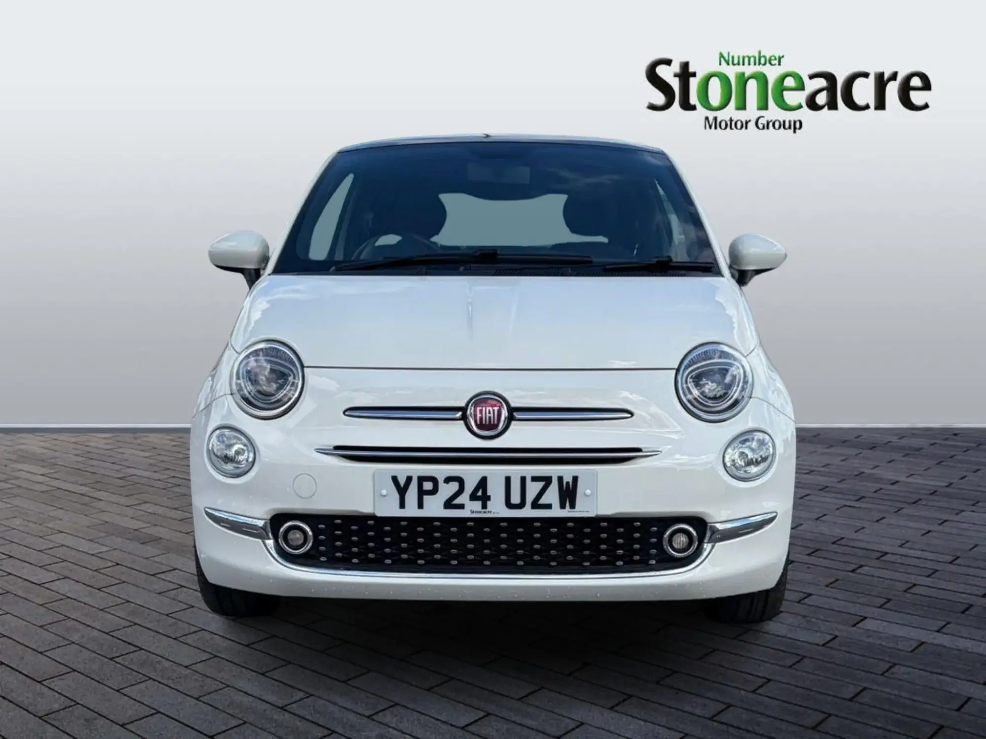 Fiat 500 1.0 MHEV Top Euro 6 (s/s) 3dr YP24UZW Image 2