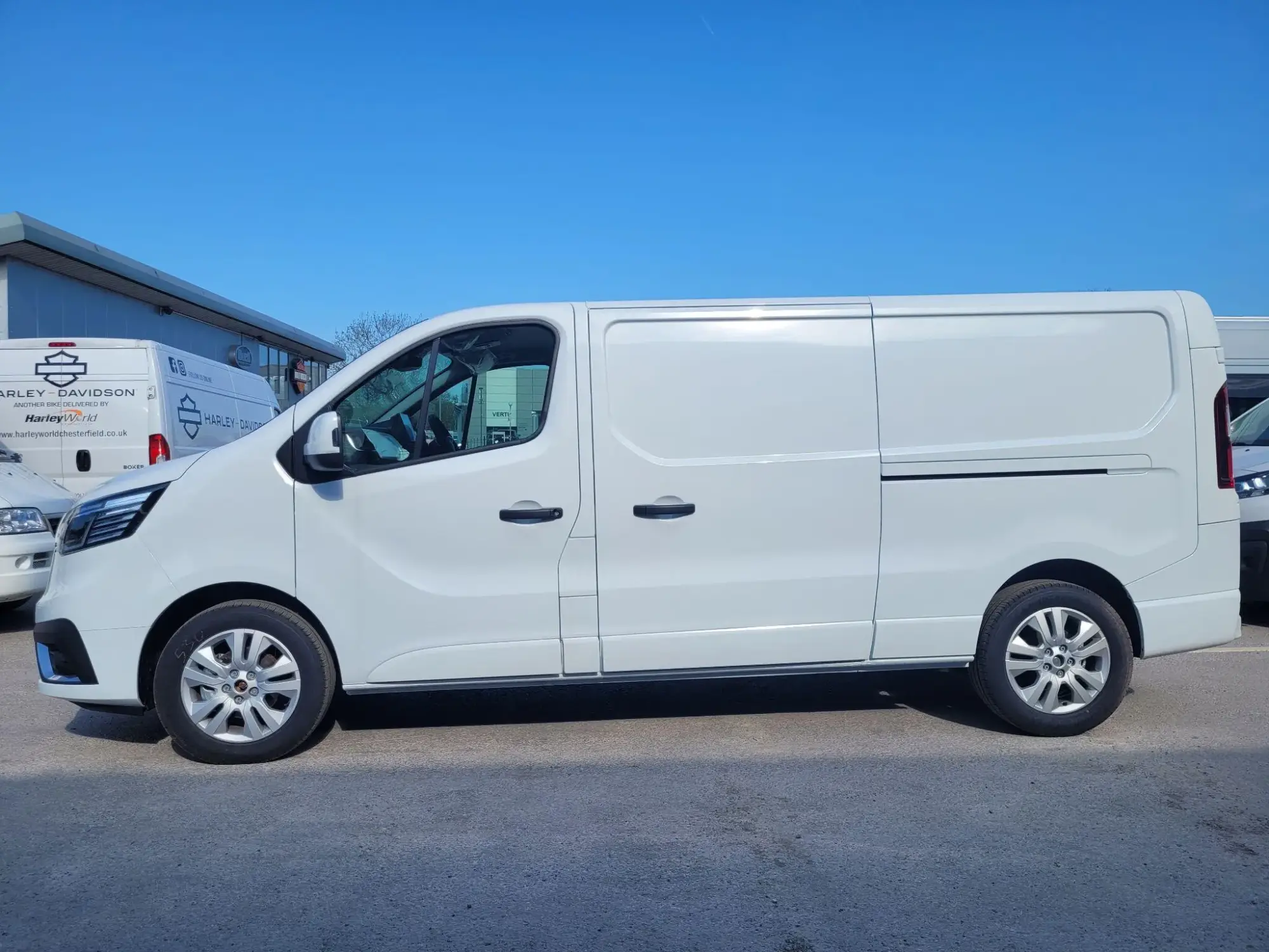 Renault Trafic Image 6