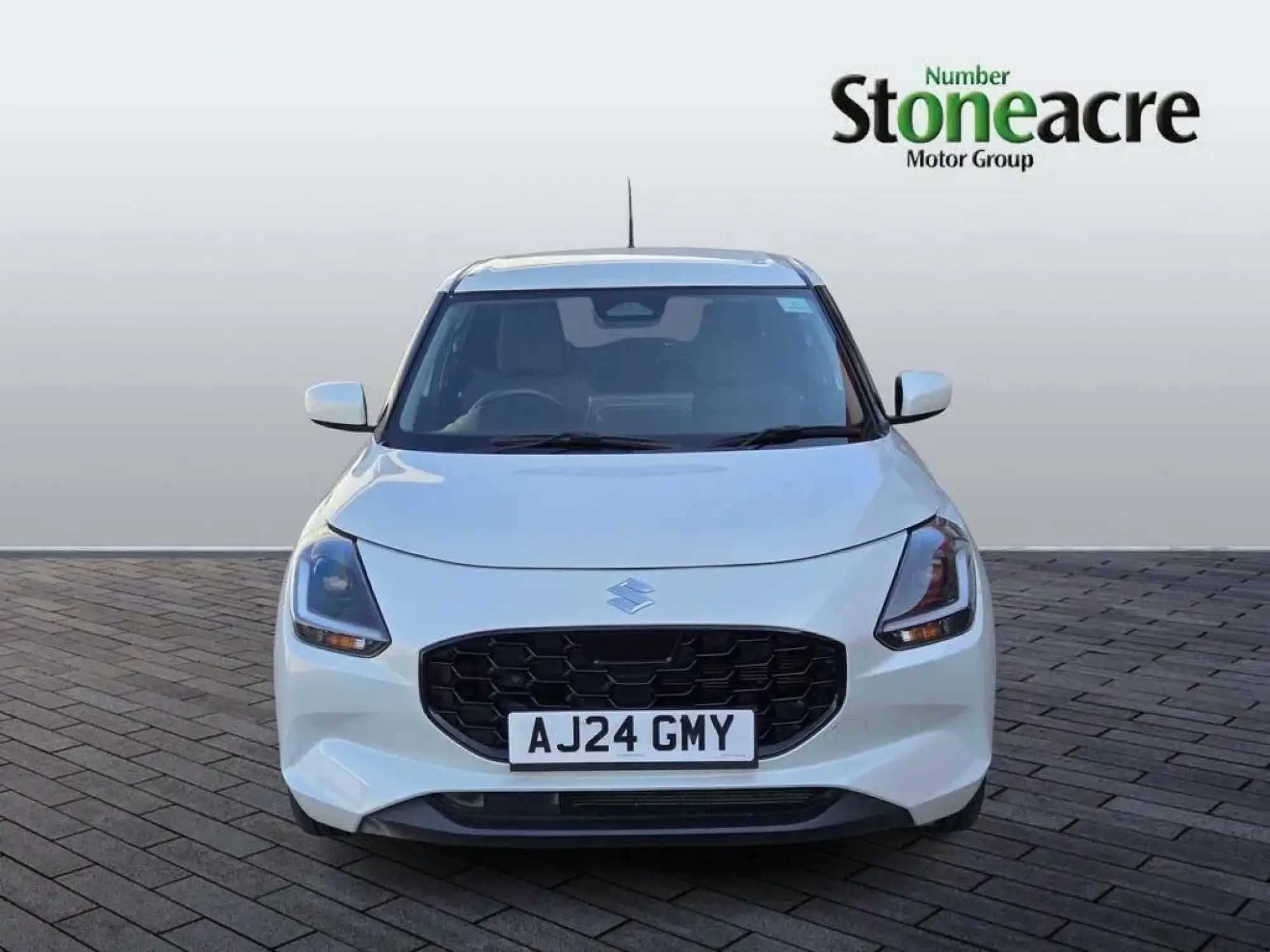 Suzuki Swift 1.2 MHEV Motion Euro 6 (s/s) 5dr AJ24GMY Image 2