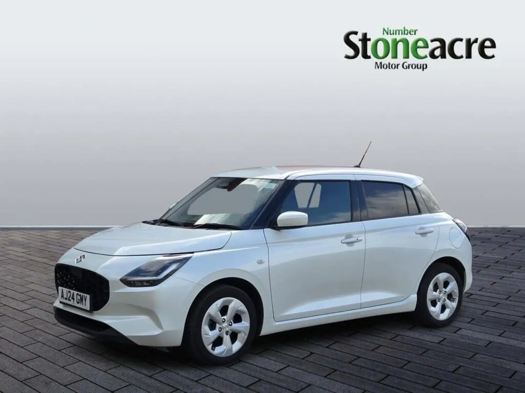 Suzuki Swift 1.2 MHEV Motion Euro 6 (s/s) 5dr AJ24GMY Image 3