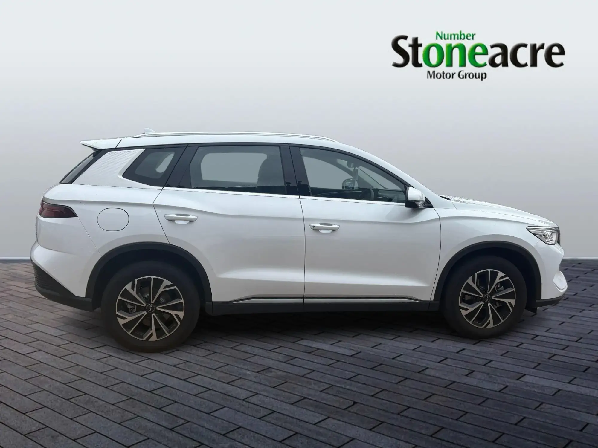 BYD Sealion 5 1.5 12.96kWh Comfort CVT Auto Euro 6 (s/s) 5dr FT75BJJ Image 2
