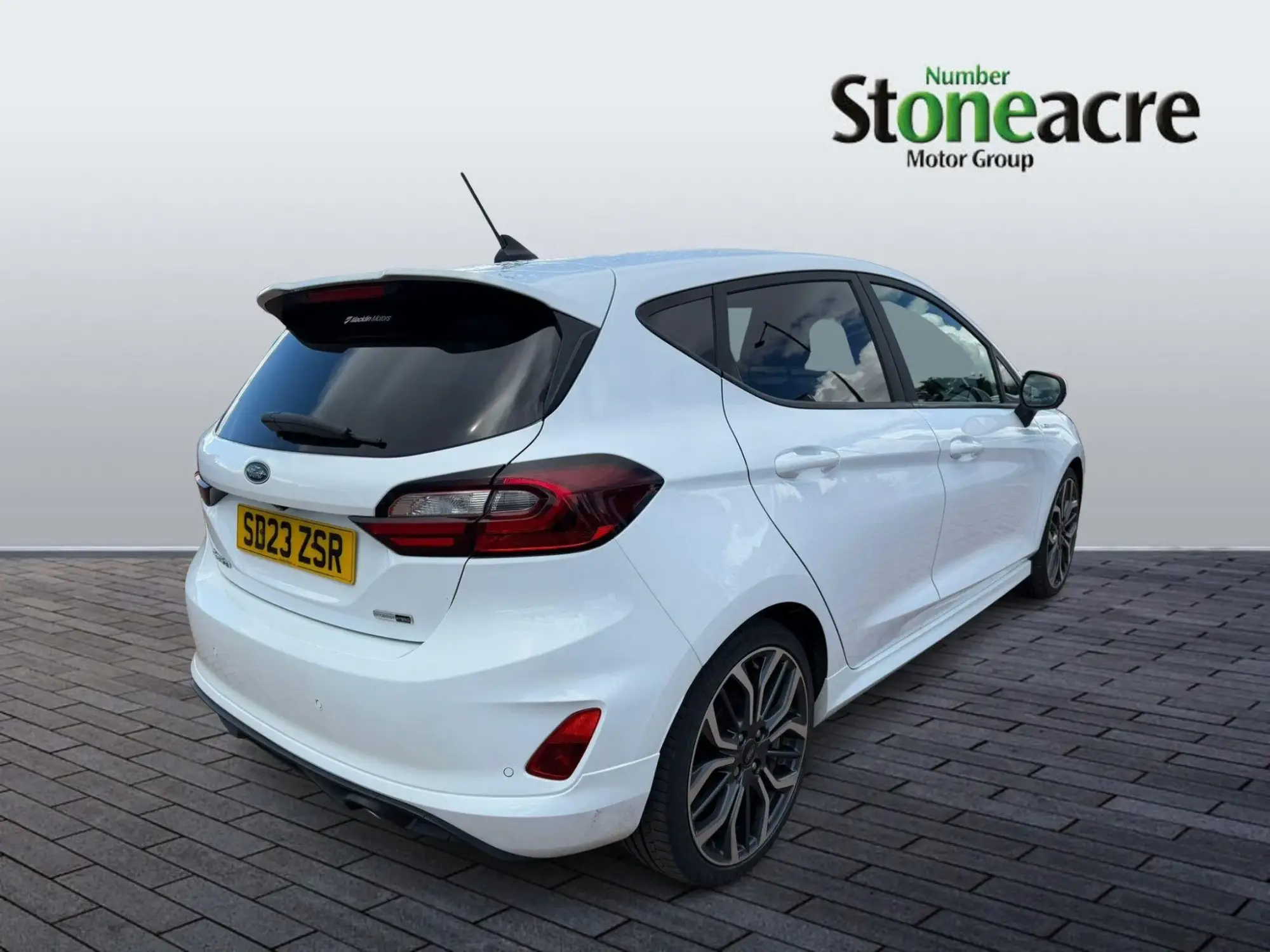 Ford Fiesta Image 3