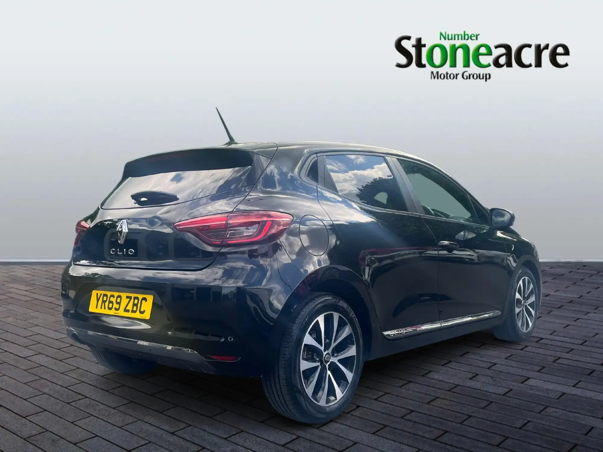 Renault Clio Image 3