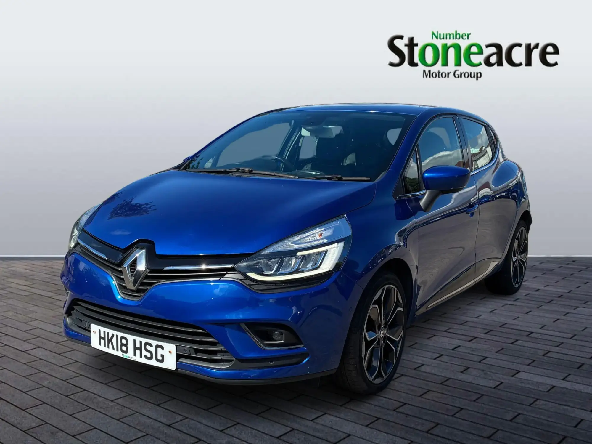 Renault Clio 1.5 dCi Signature Nav Euro 6 (s/s) 5dr HK18HSG Image 3