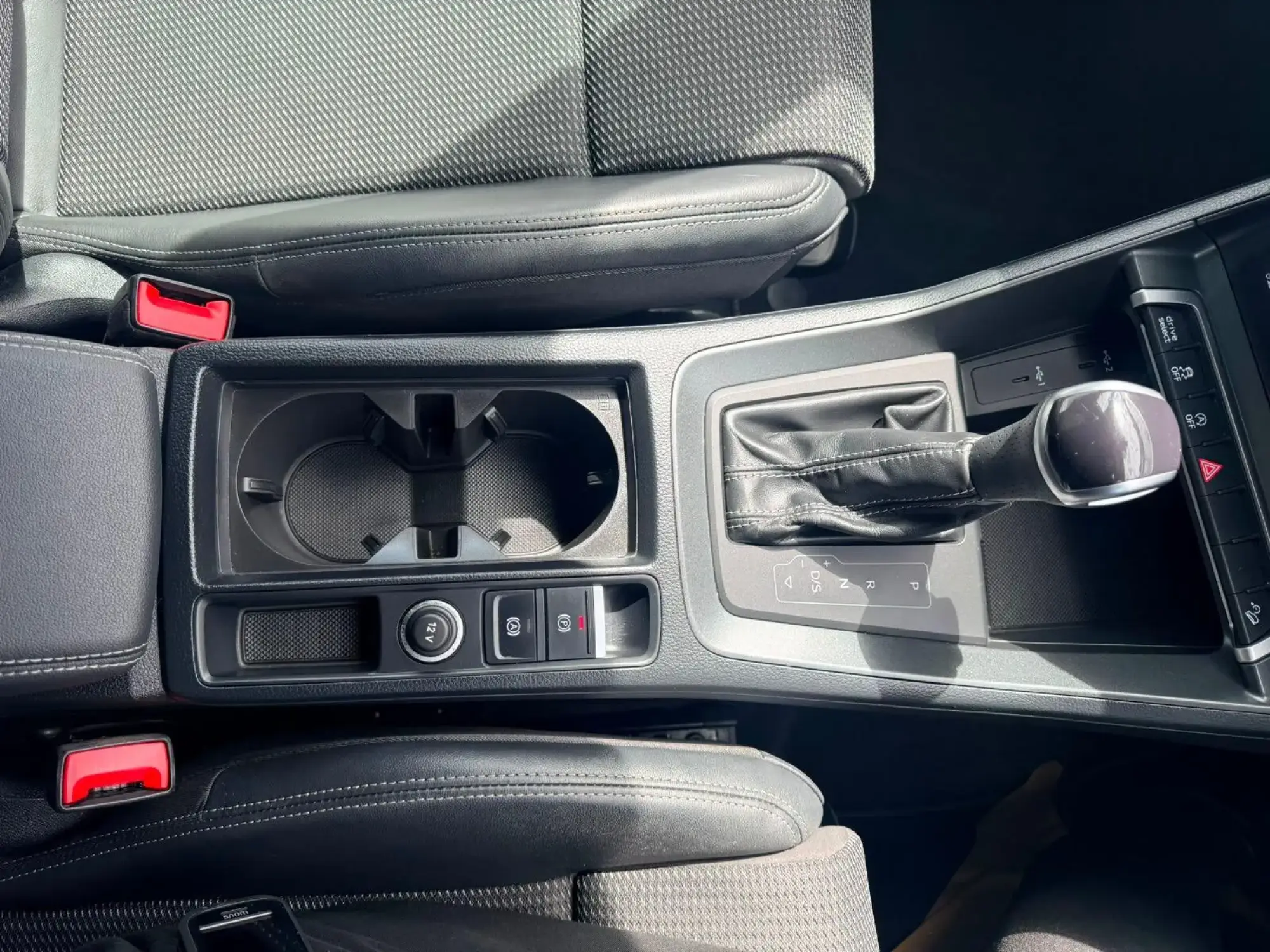 Audi Q3 Image 18