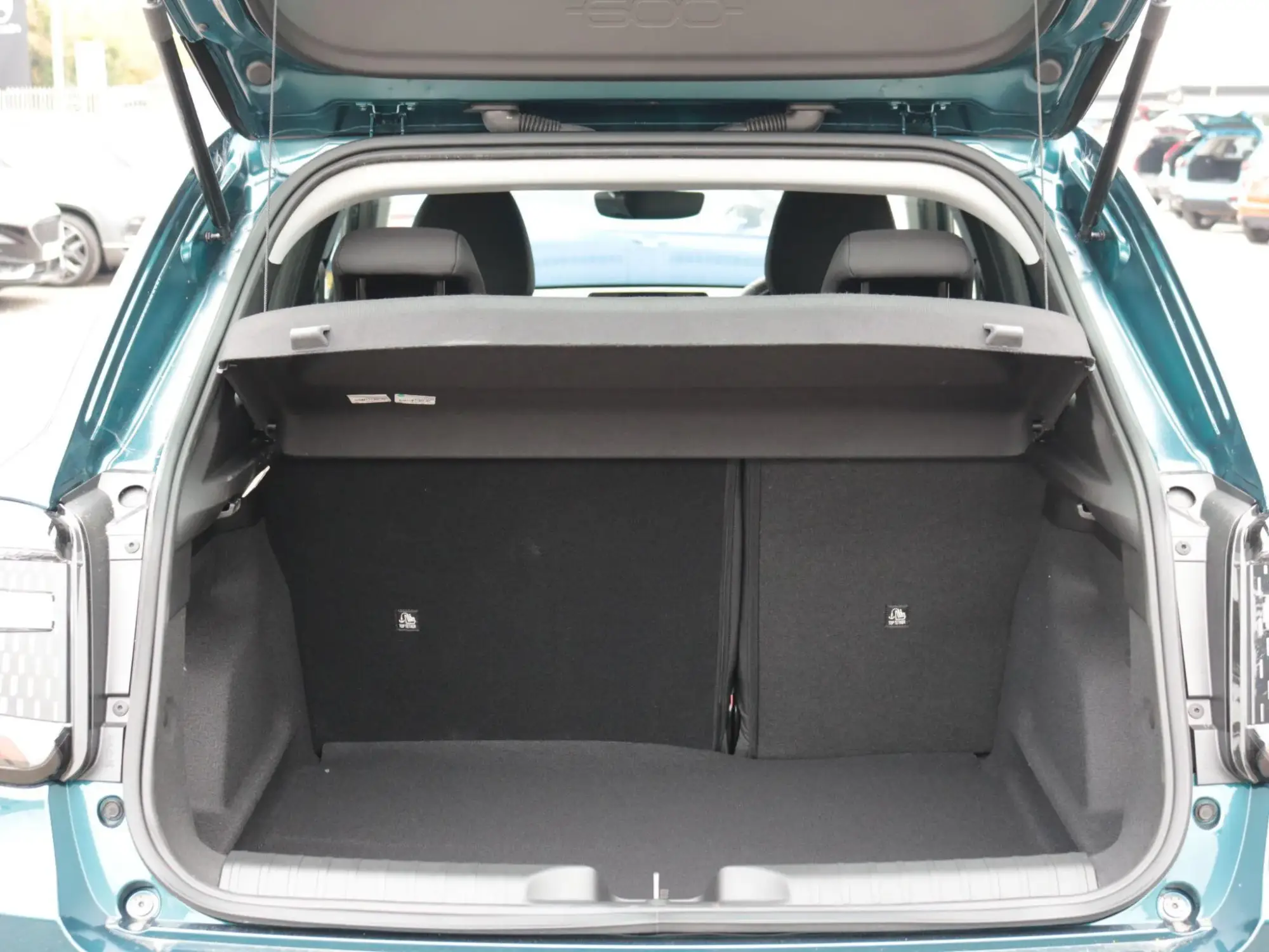 Fiat 600 Petrol Image 14 Fiat 600 Petrol Image 14