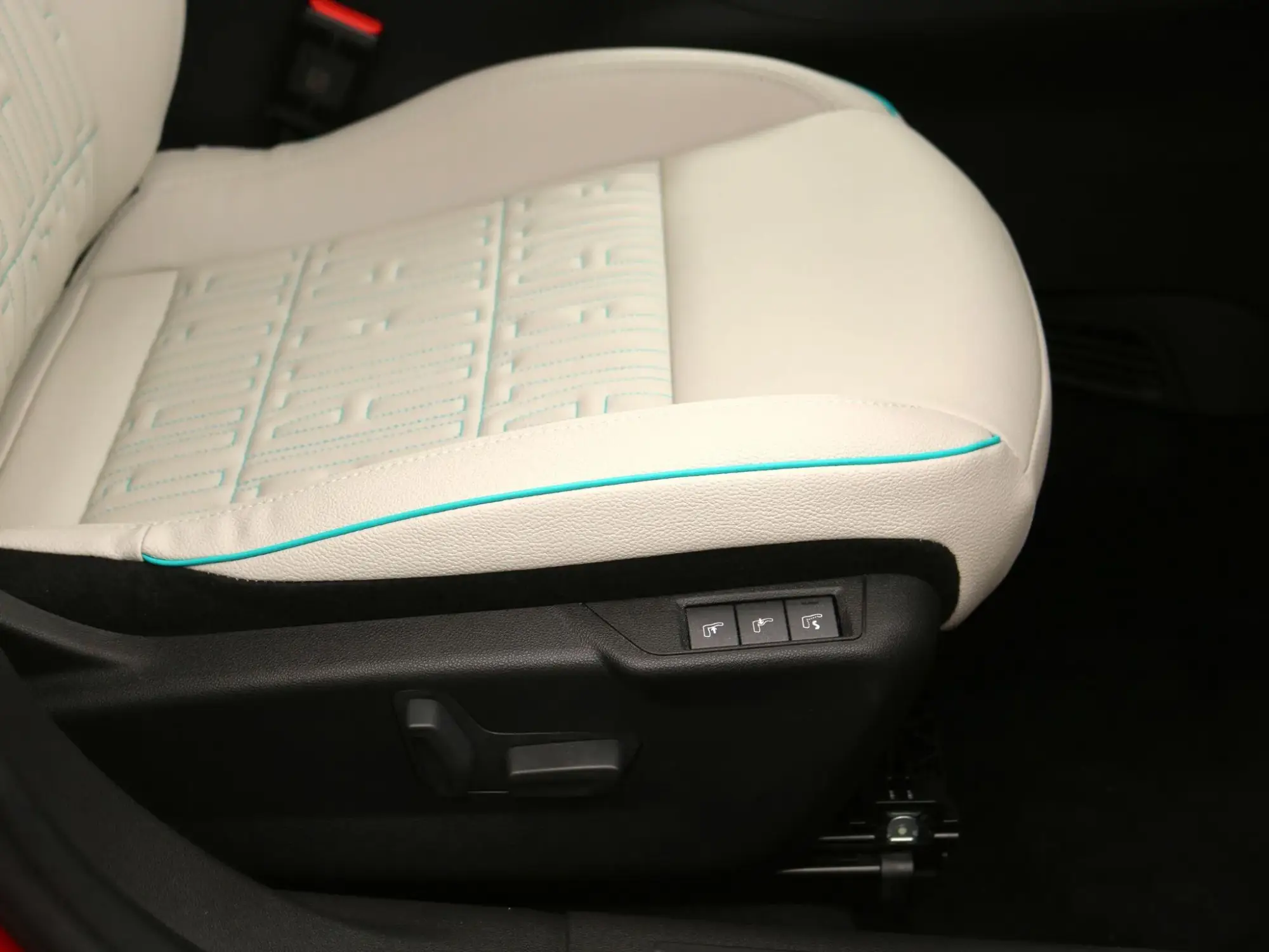 Fiat 600 Petrol Image 30