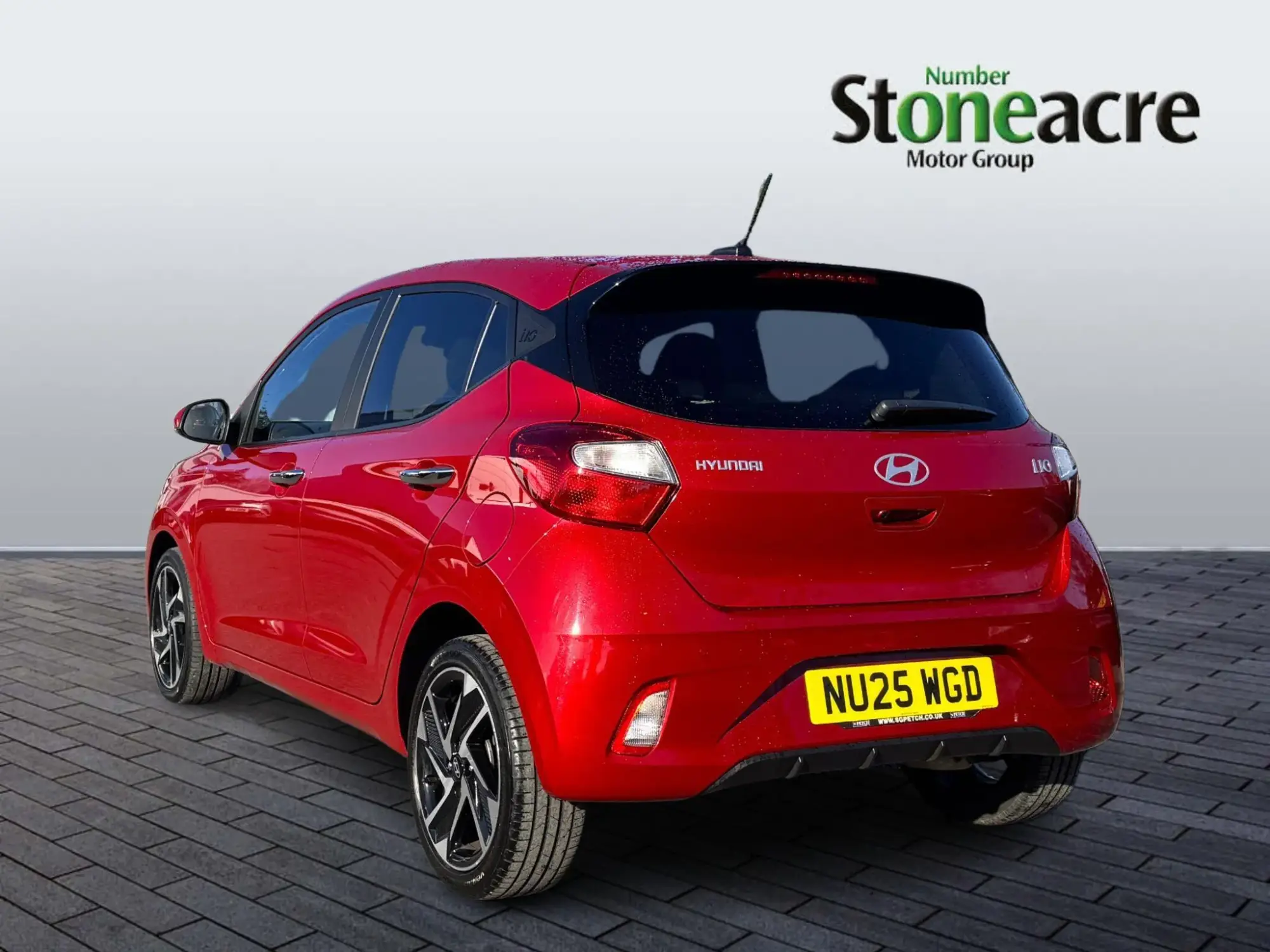 Hyundai i10 Image 5 Hyundai i10 Image 5
