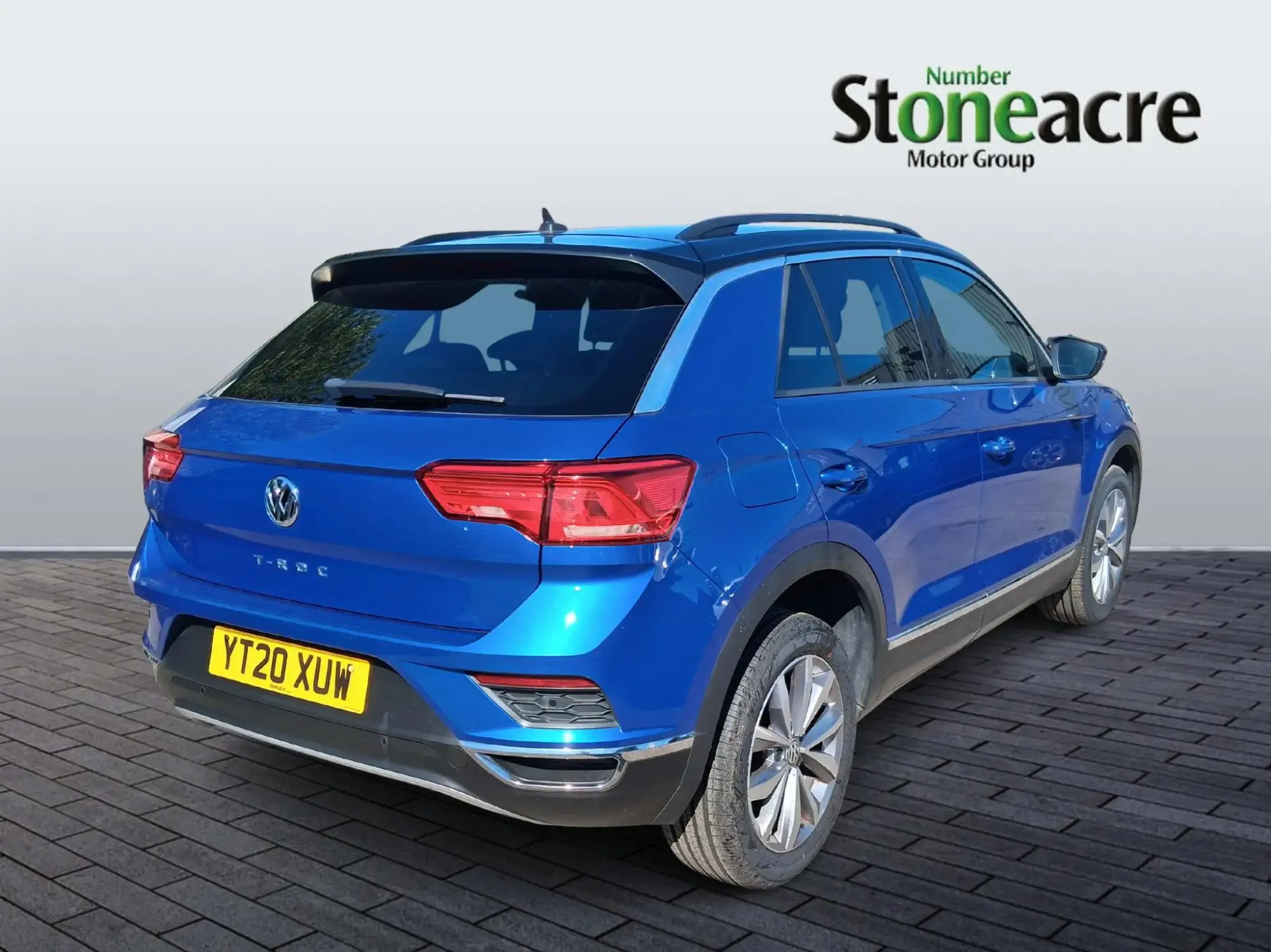 Volkswagen T-Roc 1.0 TSI Design Euro 6 (s/s) 5dr YT20XUW Image 3