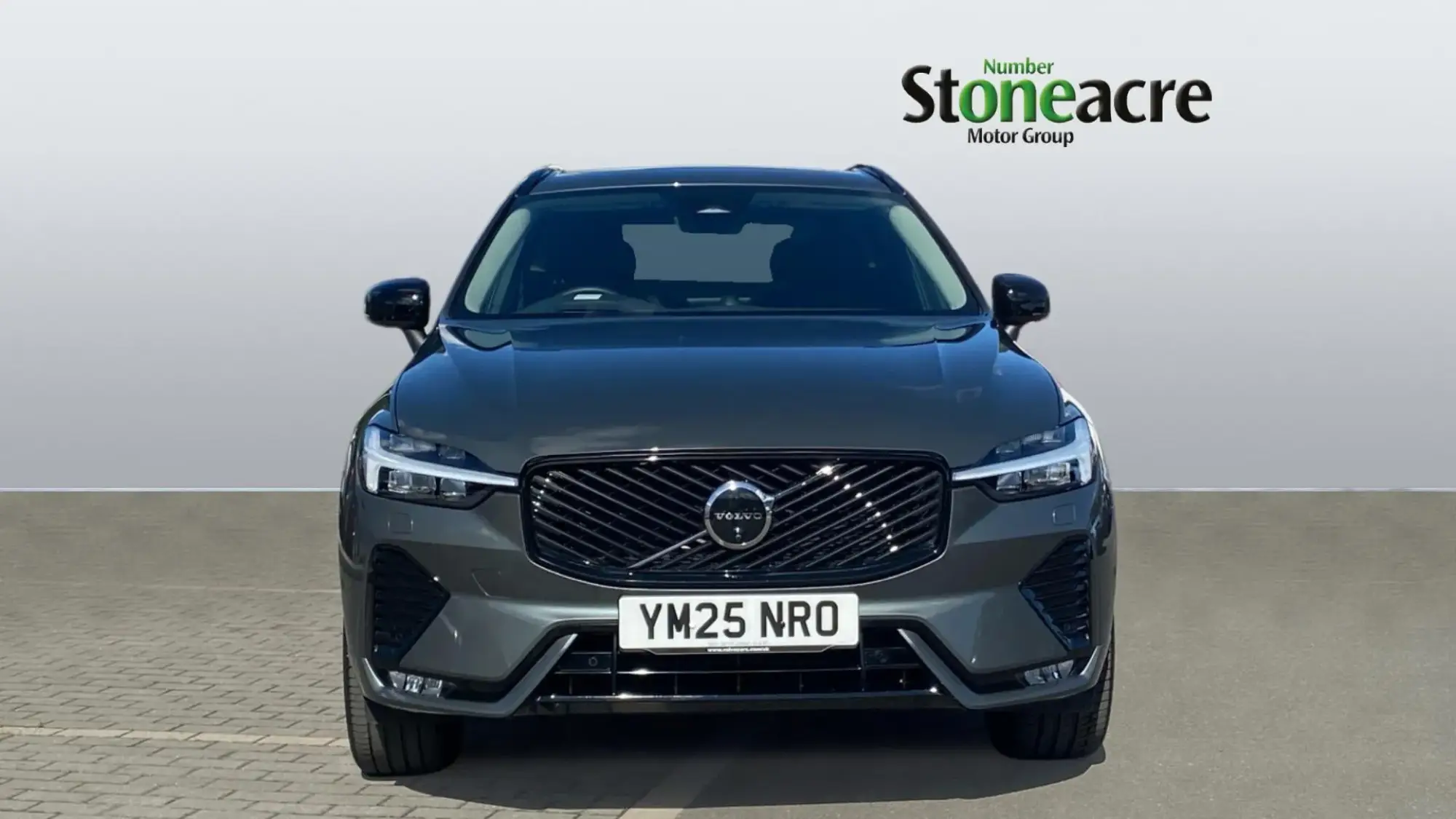 Volvo XC60 Image 2