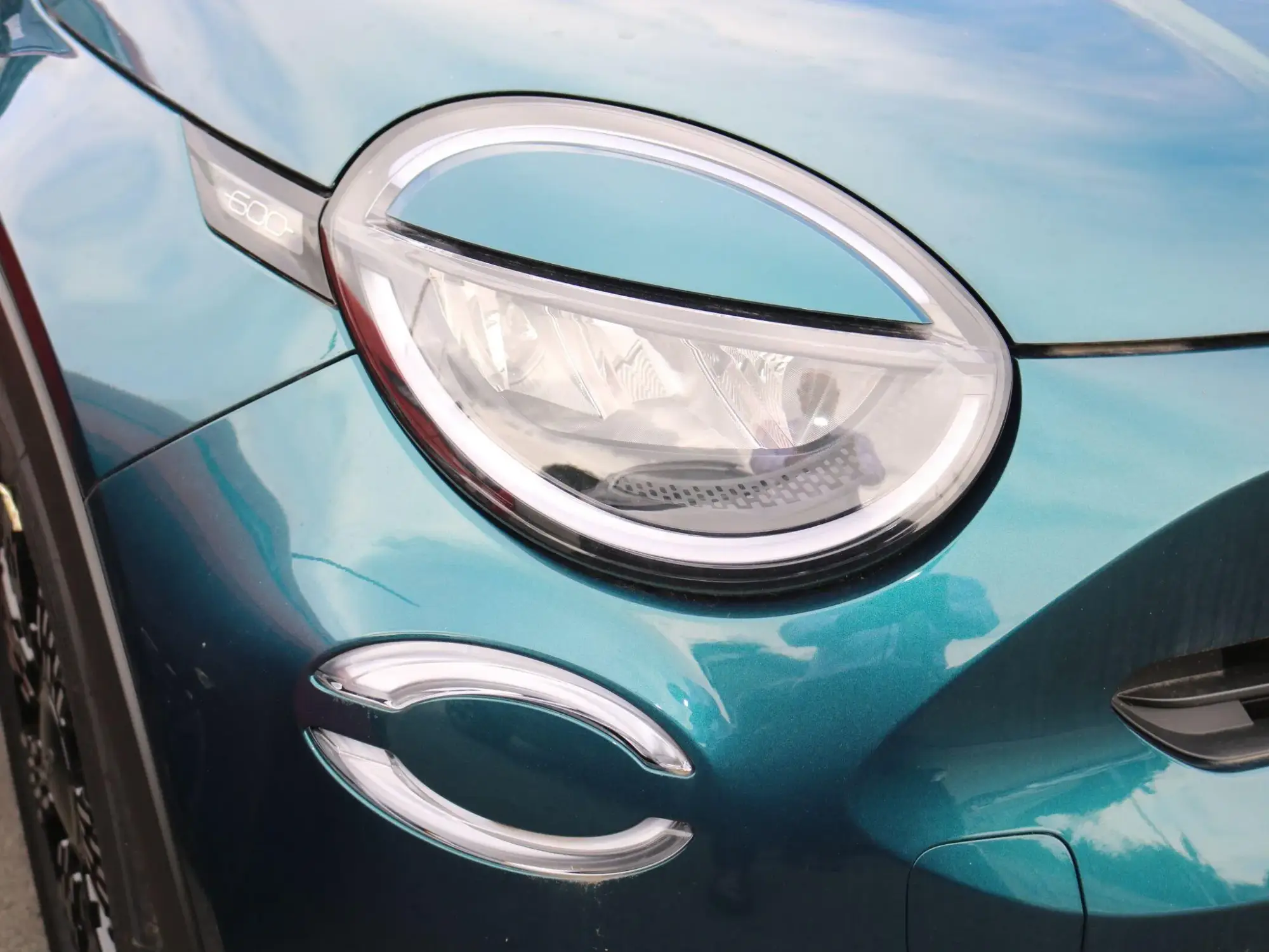 Fiat 600 Petrol Image 9