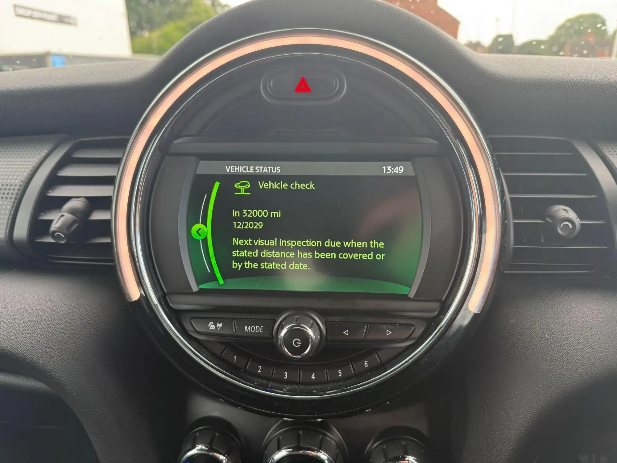 MINI Hatch Image 26