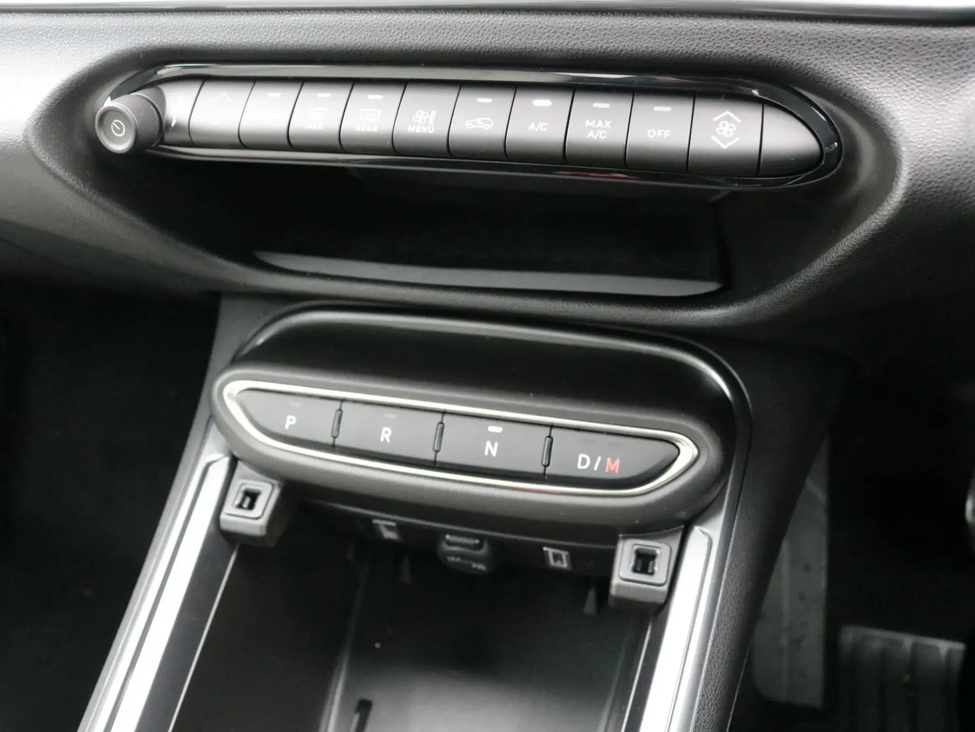 Fiat 600 Petrol Image 24 Fiat 600 Petrol Image 24