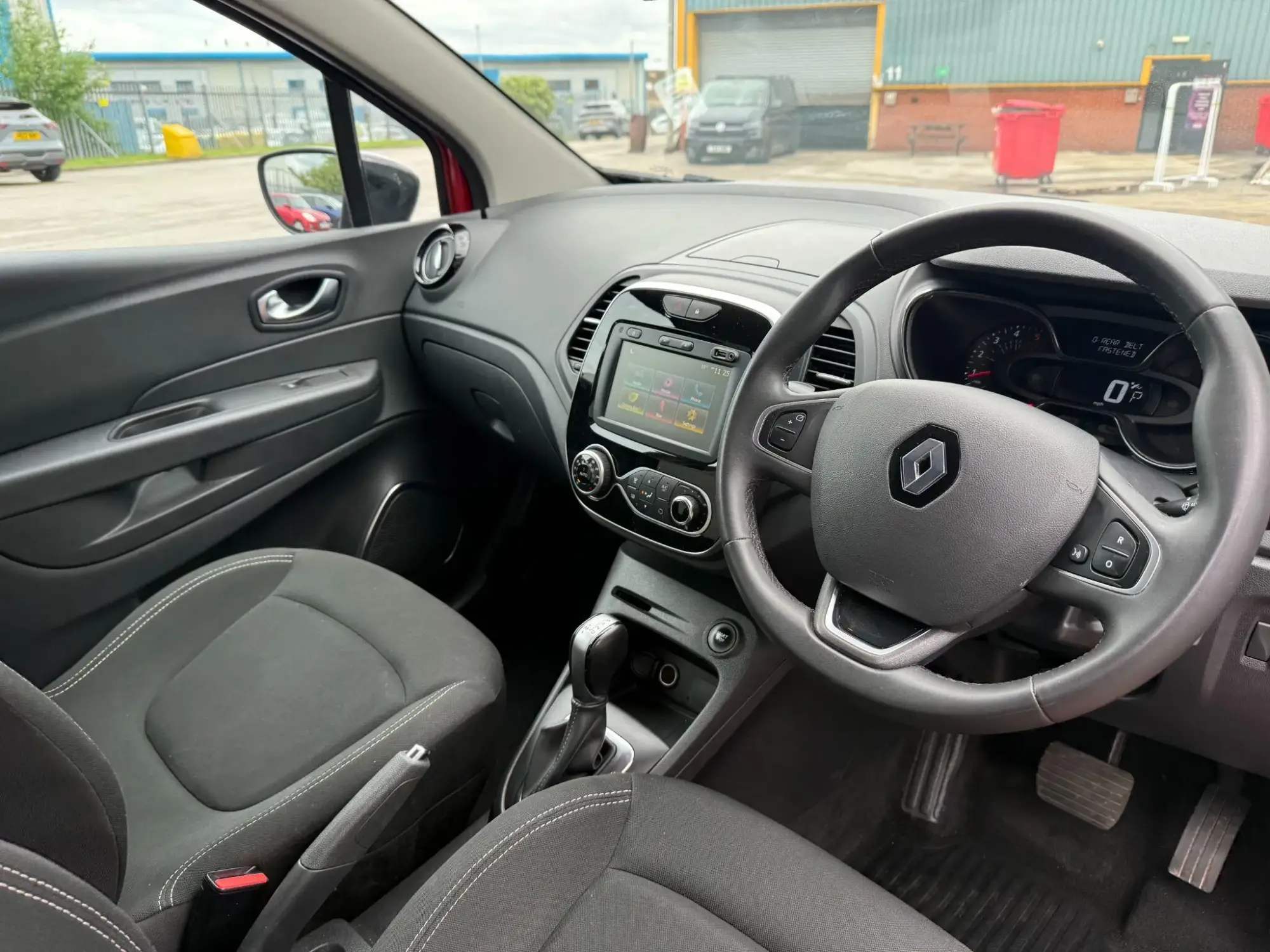 Renault Captur Image 14