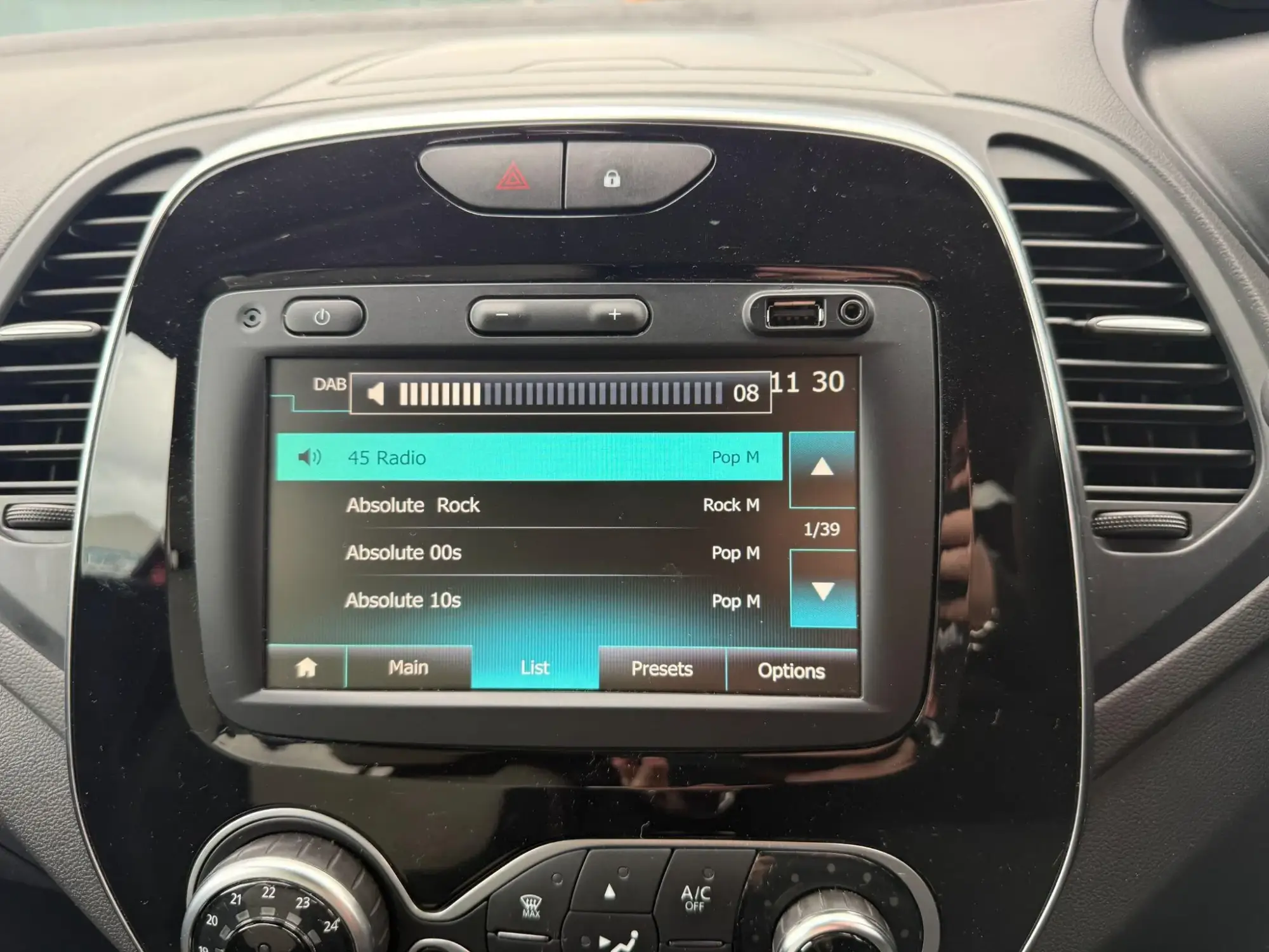 Renault Captur Image 31