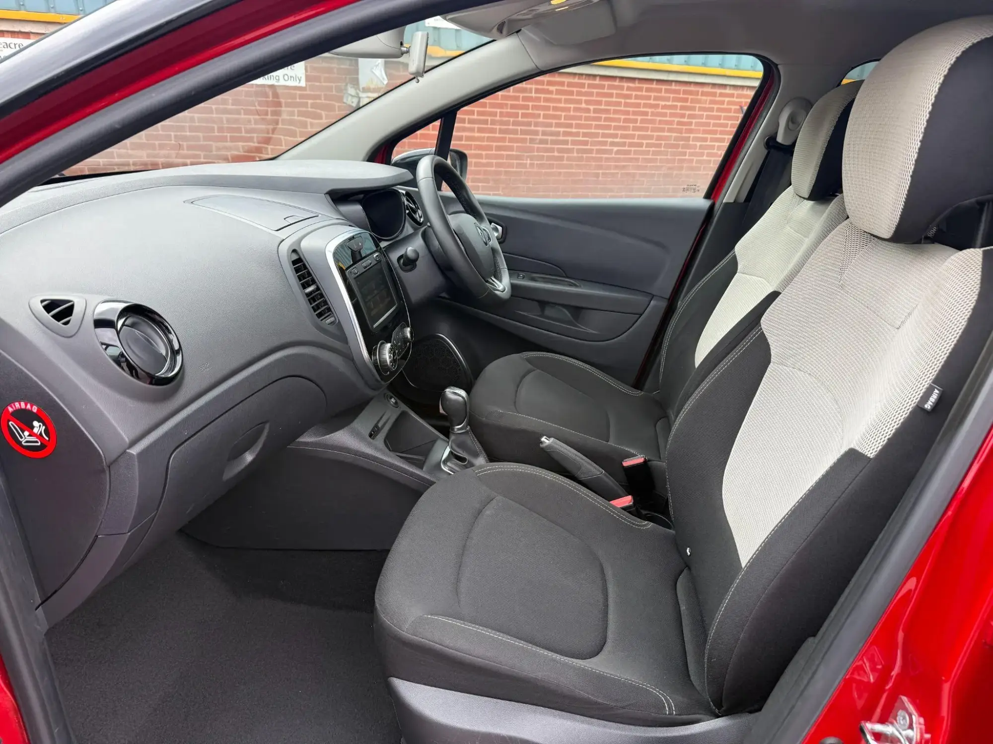 Renault Captur Image 39