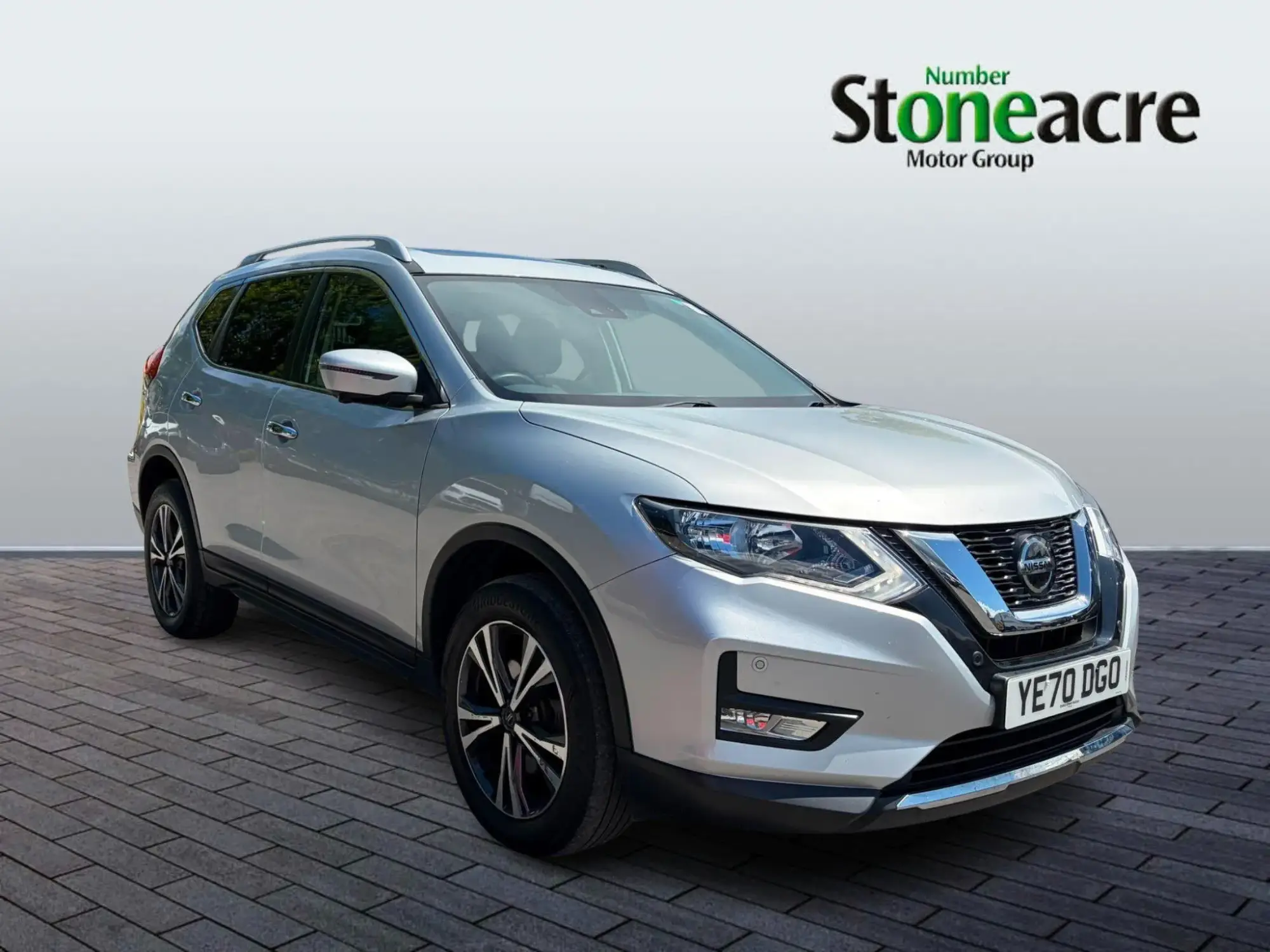 Nissan X-Trail 1.7 dCi N-Connecta 5dr CVT YE70DGO Image 1