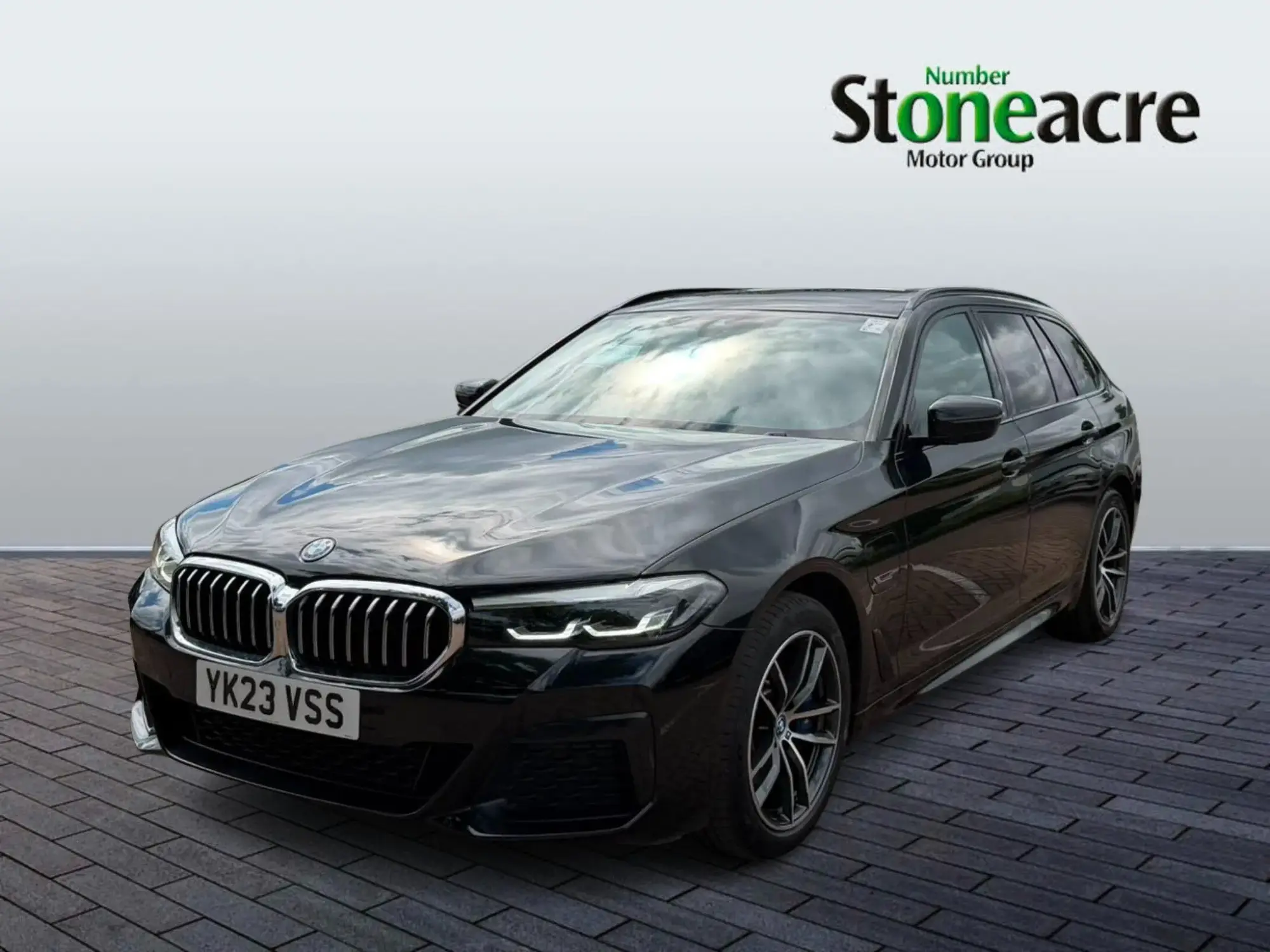 BMW 5 Series Image 5 BMW 5 Series Image 5