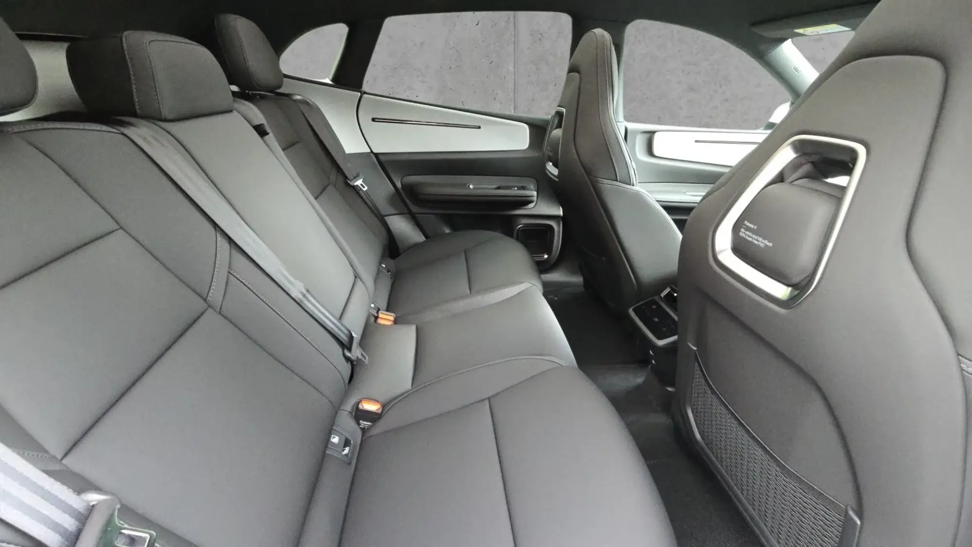 Polestar 4 Coupe Image 20
