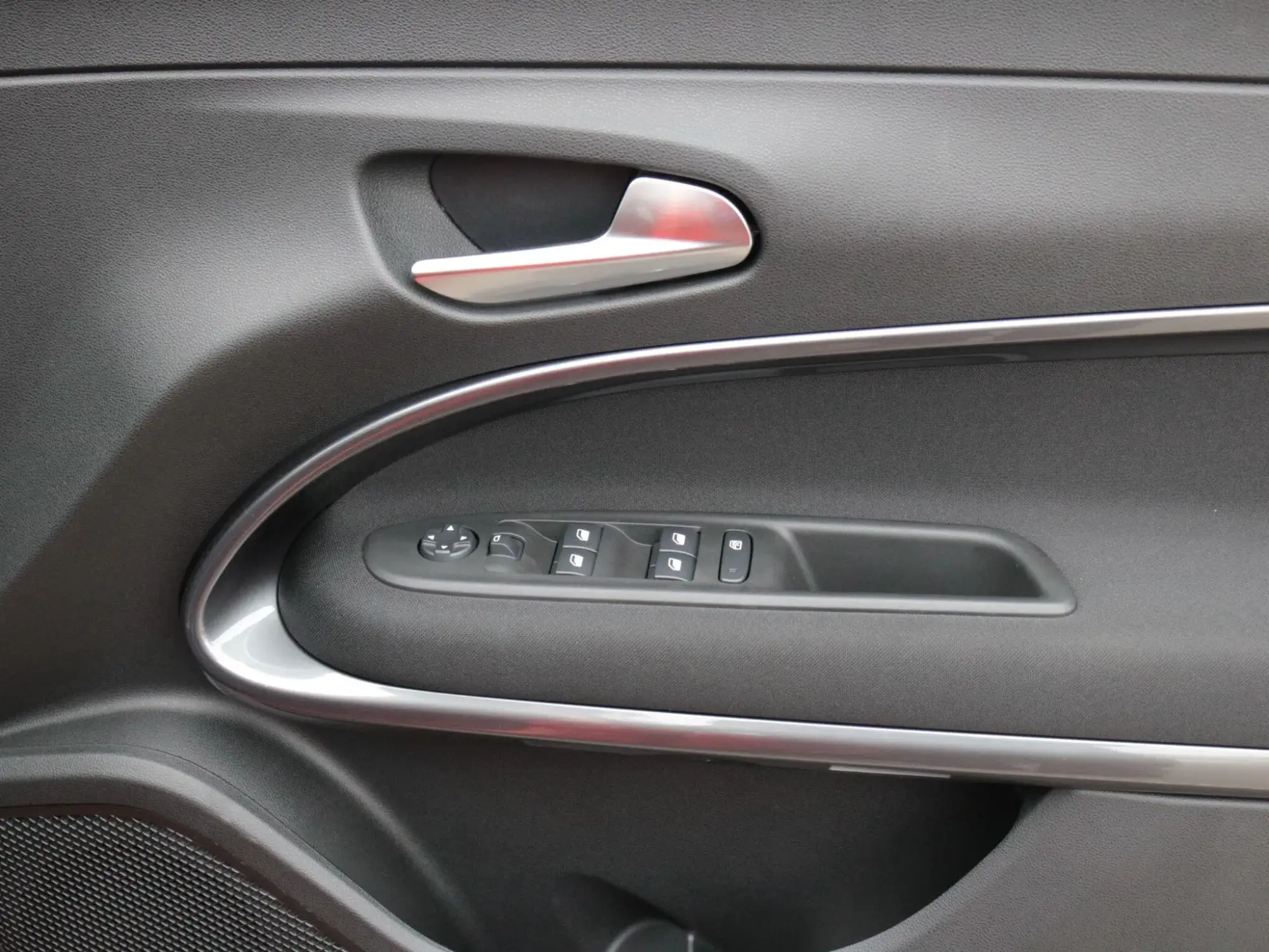 Fiat 600 Petrol Image 25 Fiat 600 Petrol Image 25