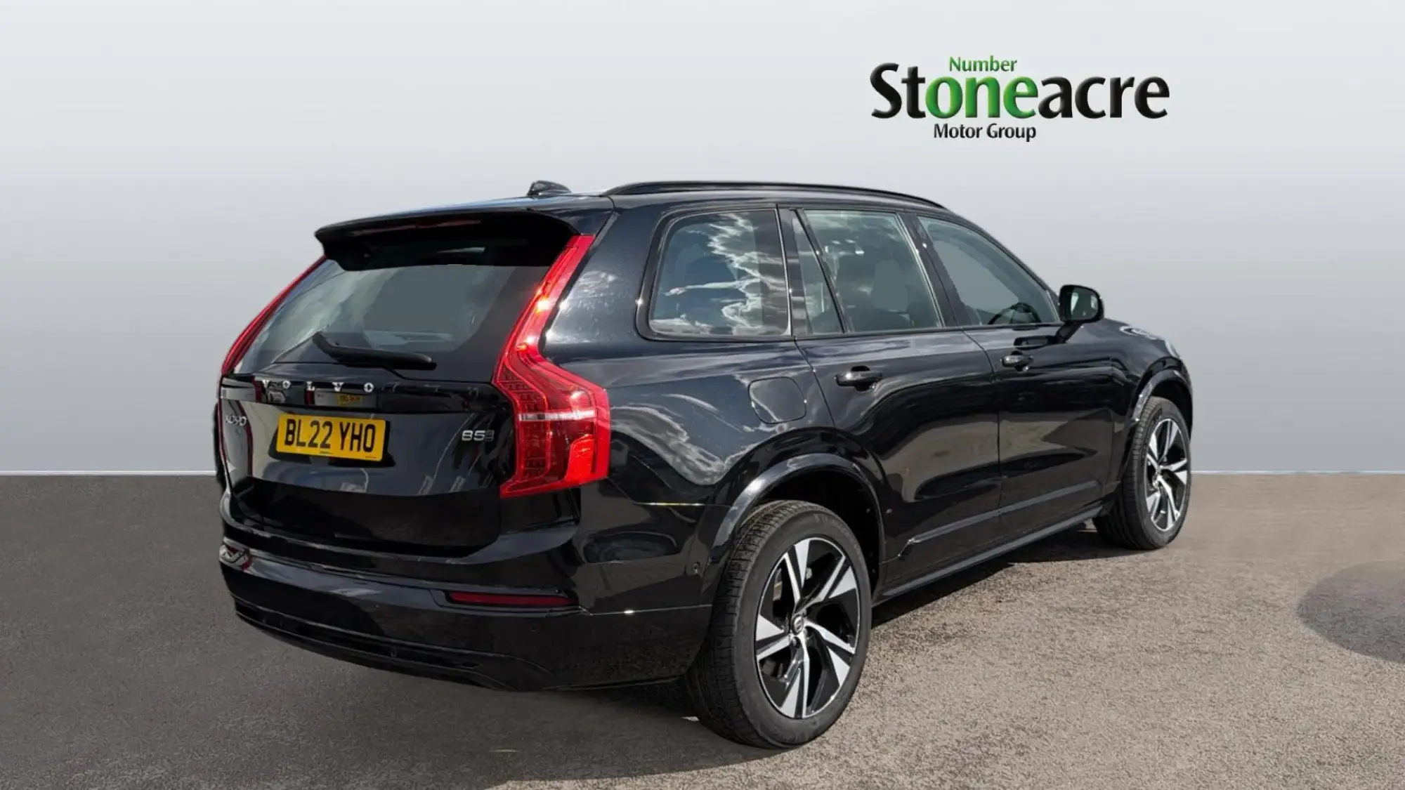 Volvo XC90 2.0 B5D [235] Plus Dark 5dr AWD Geartronic BL22YHO Image 2