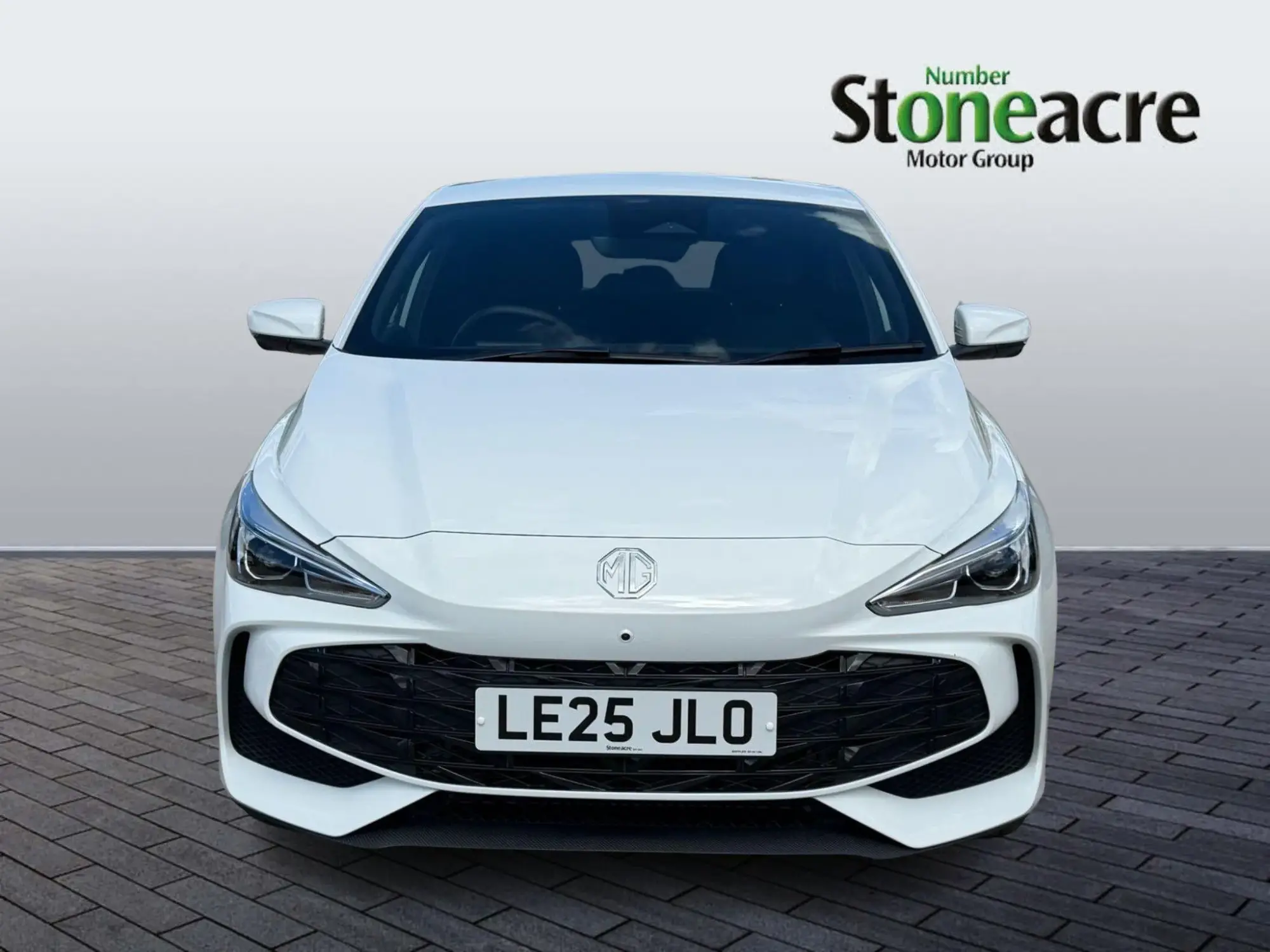 MG 3 Hybrid+ 1.5 Hybrid+ Trophy Auto Euro 6 (s/s) 5dr LE25JLO Image 2